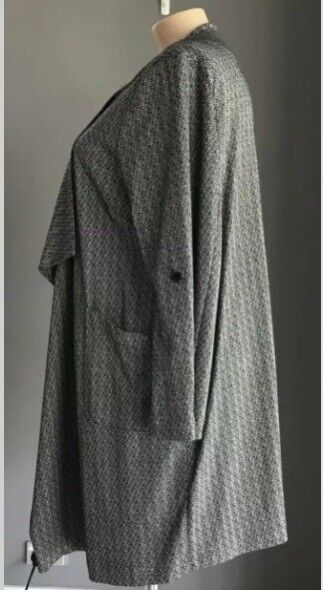 AUTOGRAPH Jacket Drape Open Grey & Black Herringbone Fabric Long Sleeve Size 16