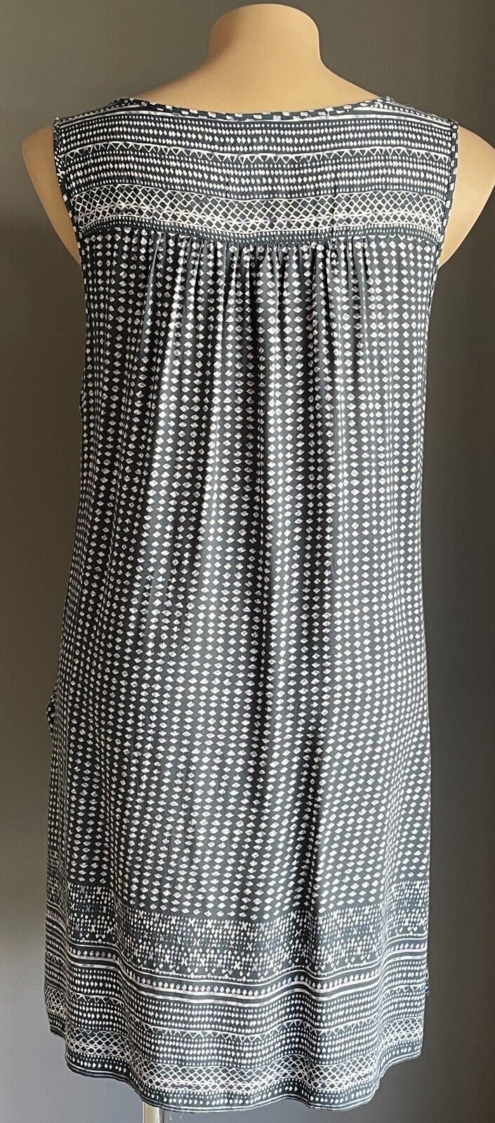 AUTOGRAPH Dress Summer Shift Blue White Print Sleeveless Light Plus Size 16 NEW