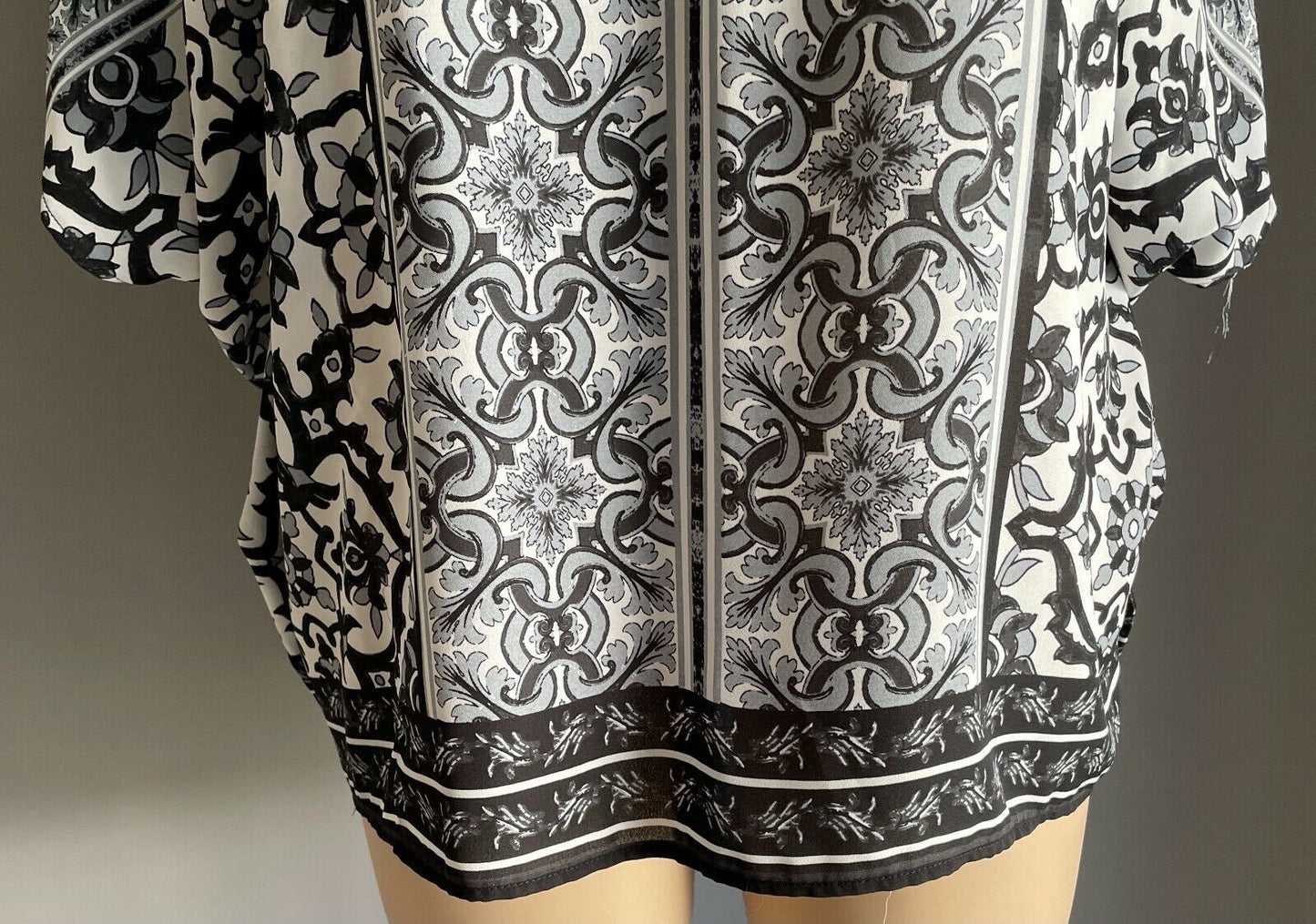 AUTOGRAPH Top Cold Shoulder Black & White Print Kimono Blouse Plus Size 18