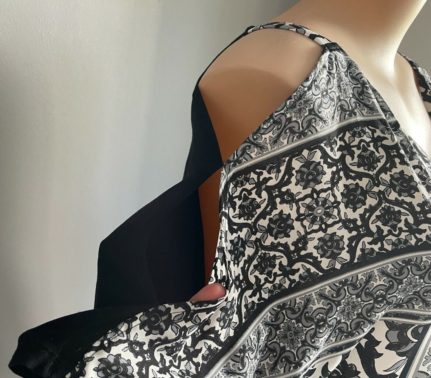 AUTOGRAPH Top Cold Shoulder Black & White Print Kimono Blouse Plus Size 18