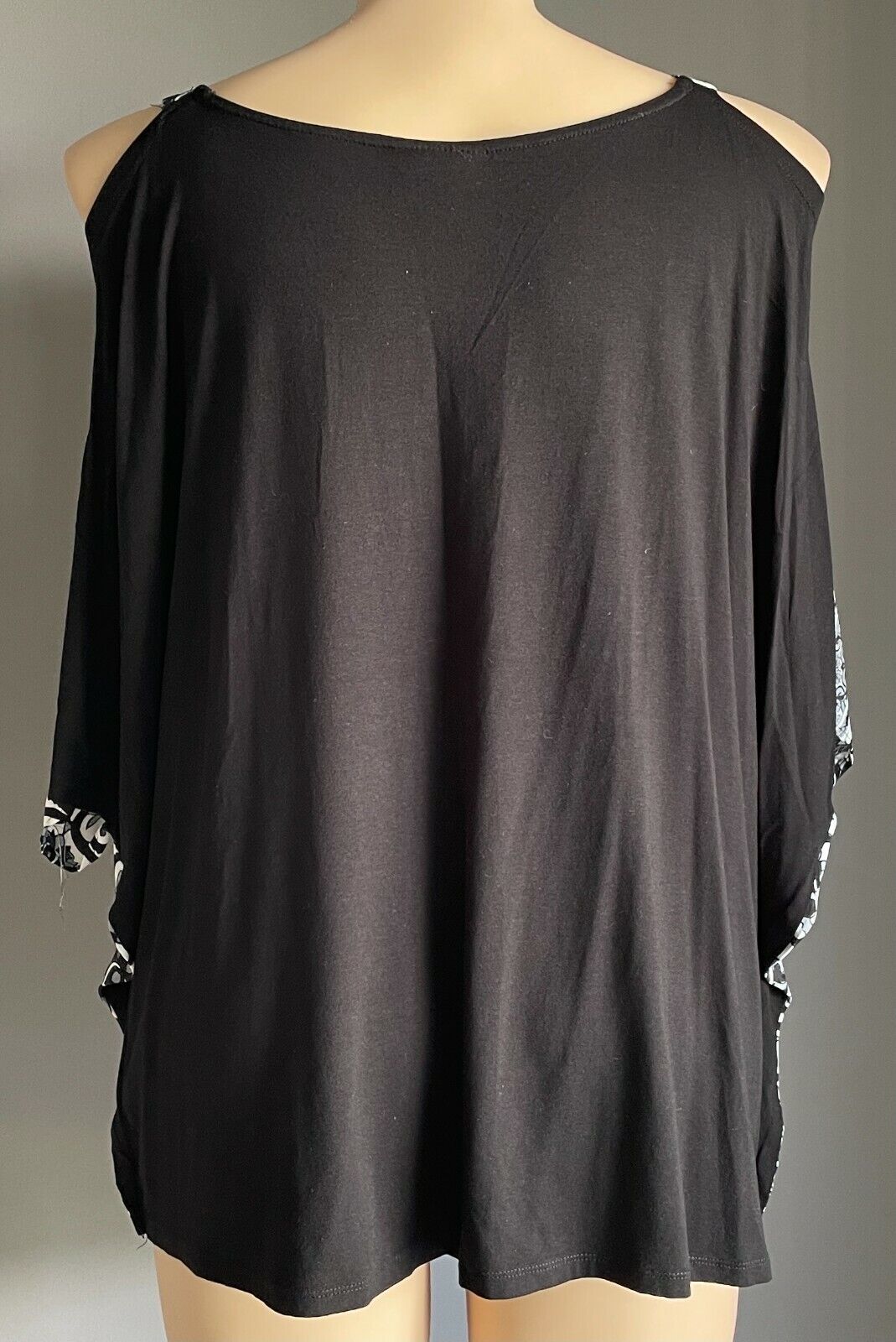 AUTOGRAPH Top Cold Shoulder Black & White Print Kimono Blouse Plus Size 18