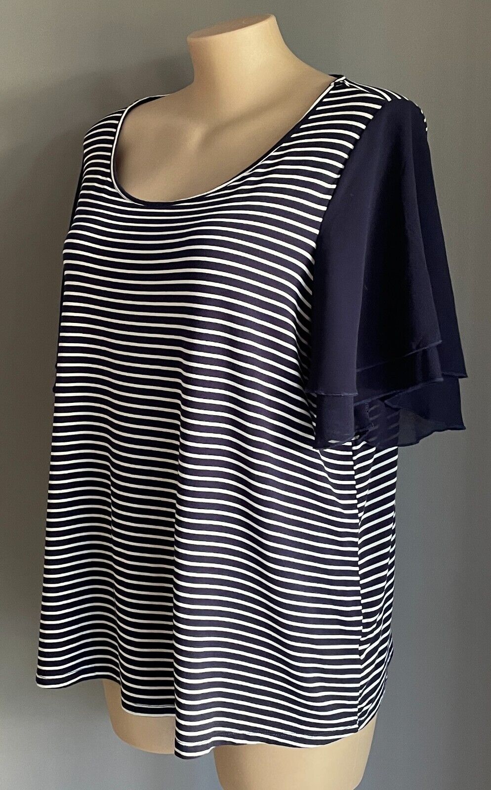 AUTOGRAPH Top Blue White Stripe T-Shirt Short Chiffon Flutter Sleeve Size 24 NEW