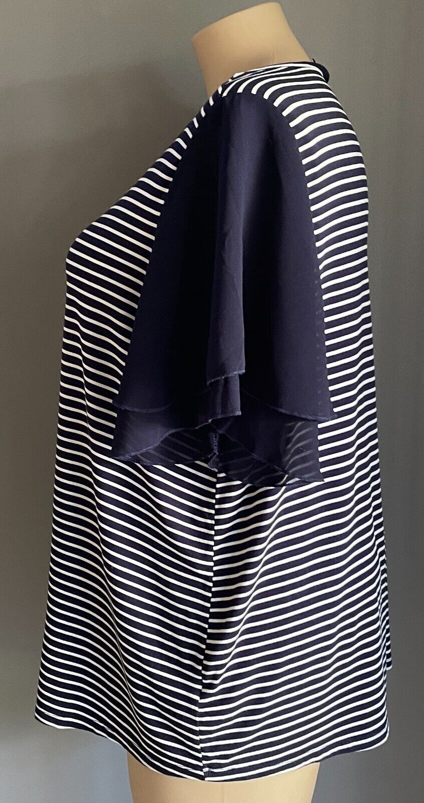 AUTOGRAPH Top Blue White Stripe T-Shirt Short Chiffon Flutter Sleeve Size 24 NEW