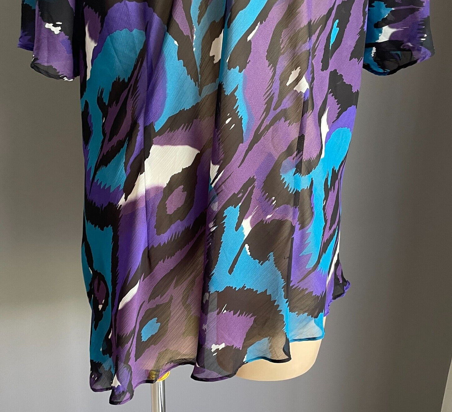 AUTOGRAPH Top Semi Sheer Purple Blue Black White Brooch Cowl Neck Blouse Size 24