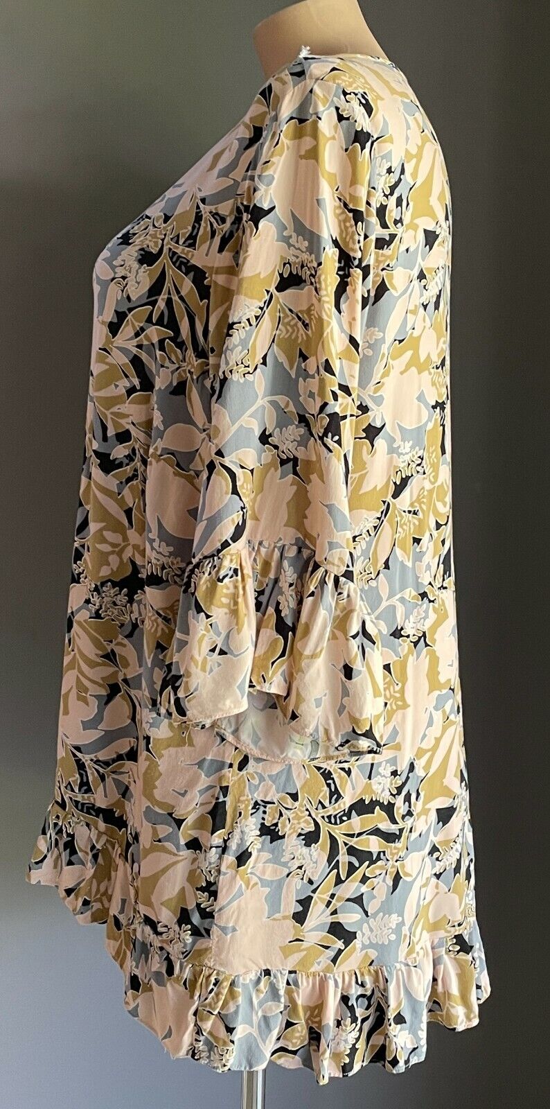 AUTOGRAPH Top Hi-Lo Blouse Blush Pink Grey Black Khaki Floral 3/4 Sleeve Size 18