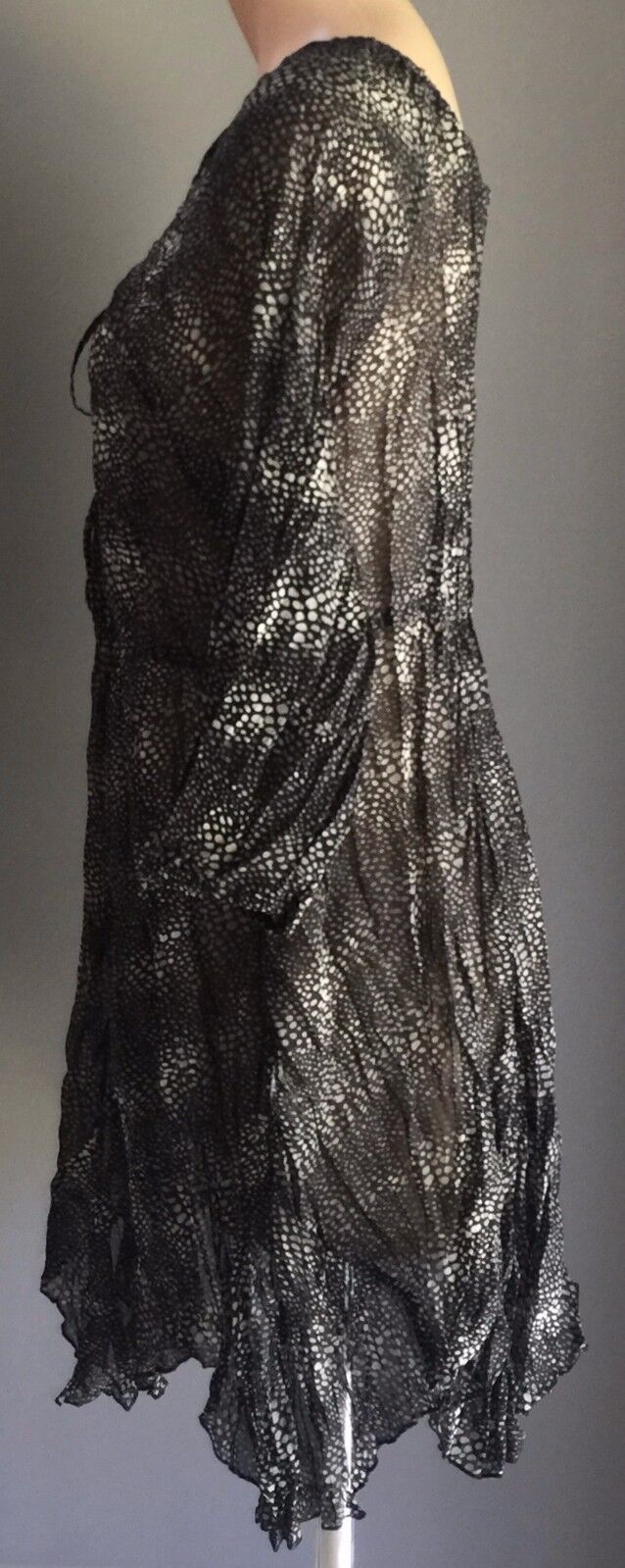 AUTOGRAPH Top Peasant Semi Sheer Black & Grey 3/4 Sleeve Plus Size 16 Retro NEW