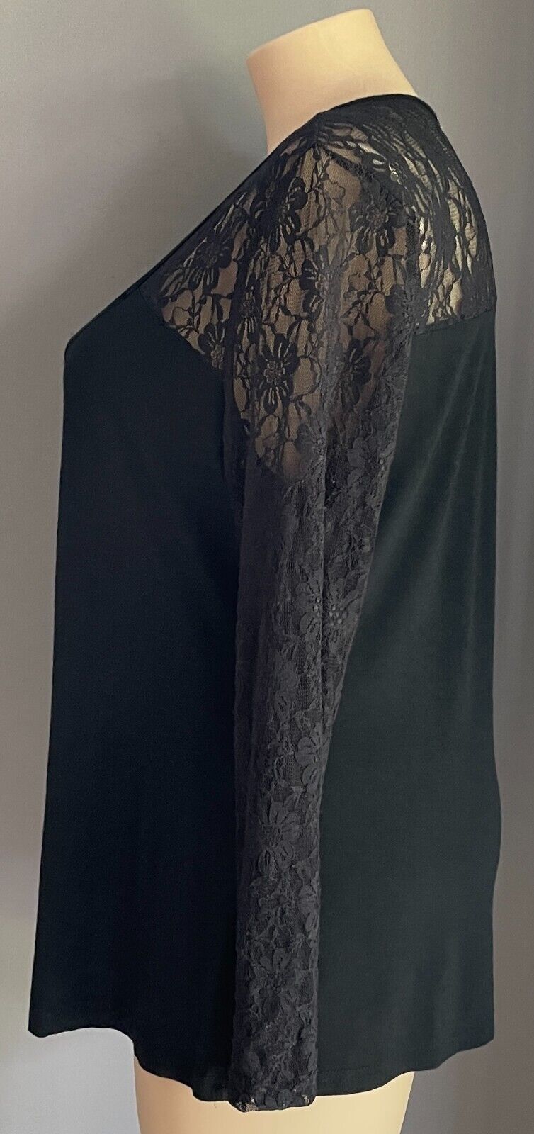 NEXTMIA Top Black Criss Cross Chest Long Sleeve Plus Size 26 Stretch Lace Trim