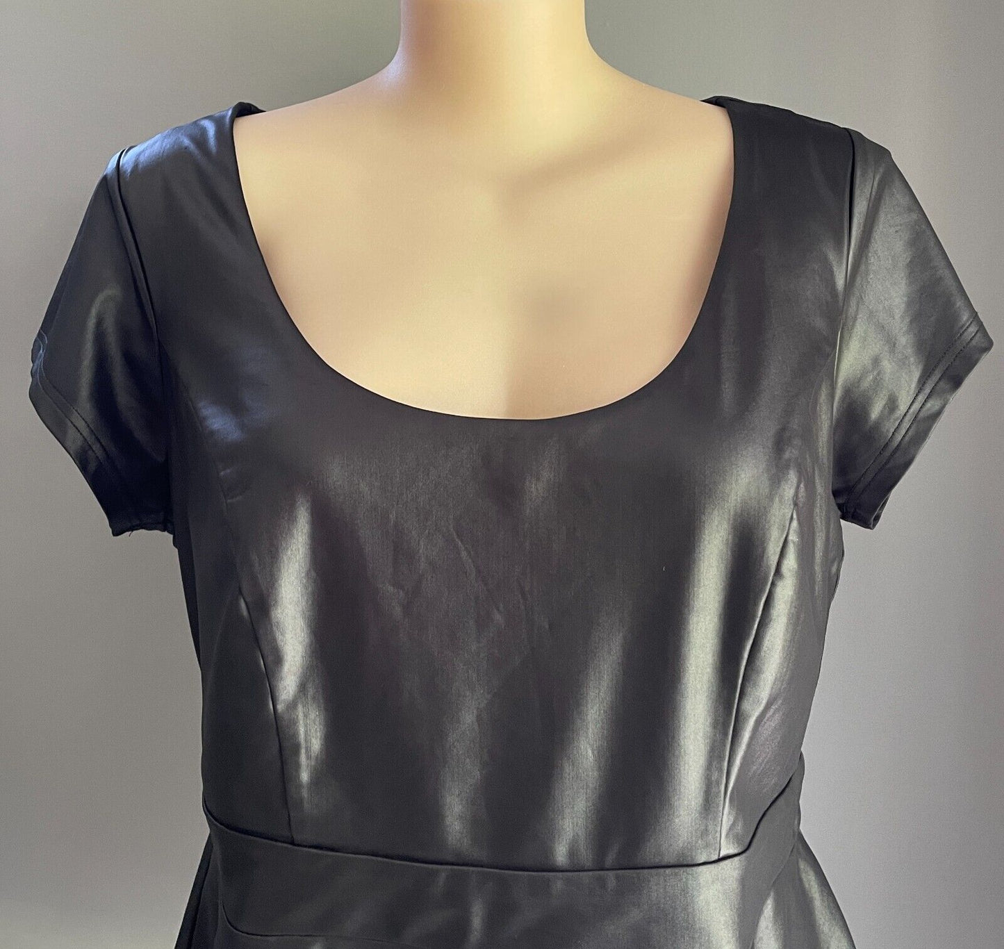 CITY CHIC Black Wet Look Cap Sleeve Stretch Peplum Top Plus Size L