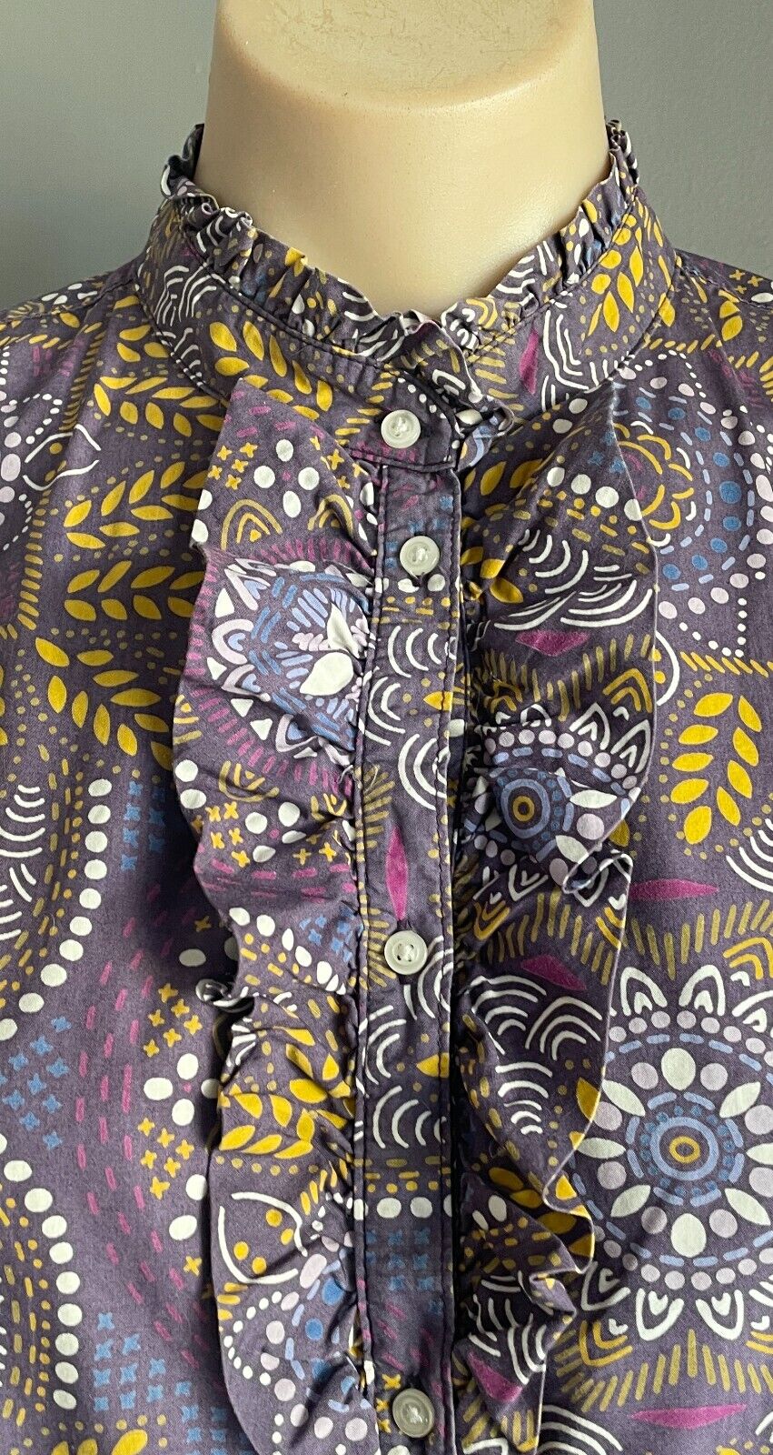 GAP Top Purple Multicolour Batik Print Short Sleeve Blouse Ruffle Trim Size L 12
