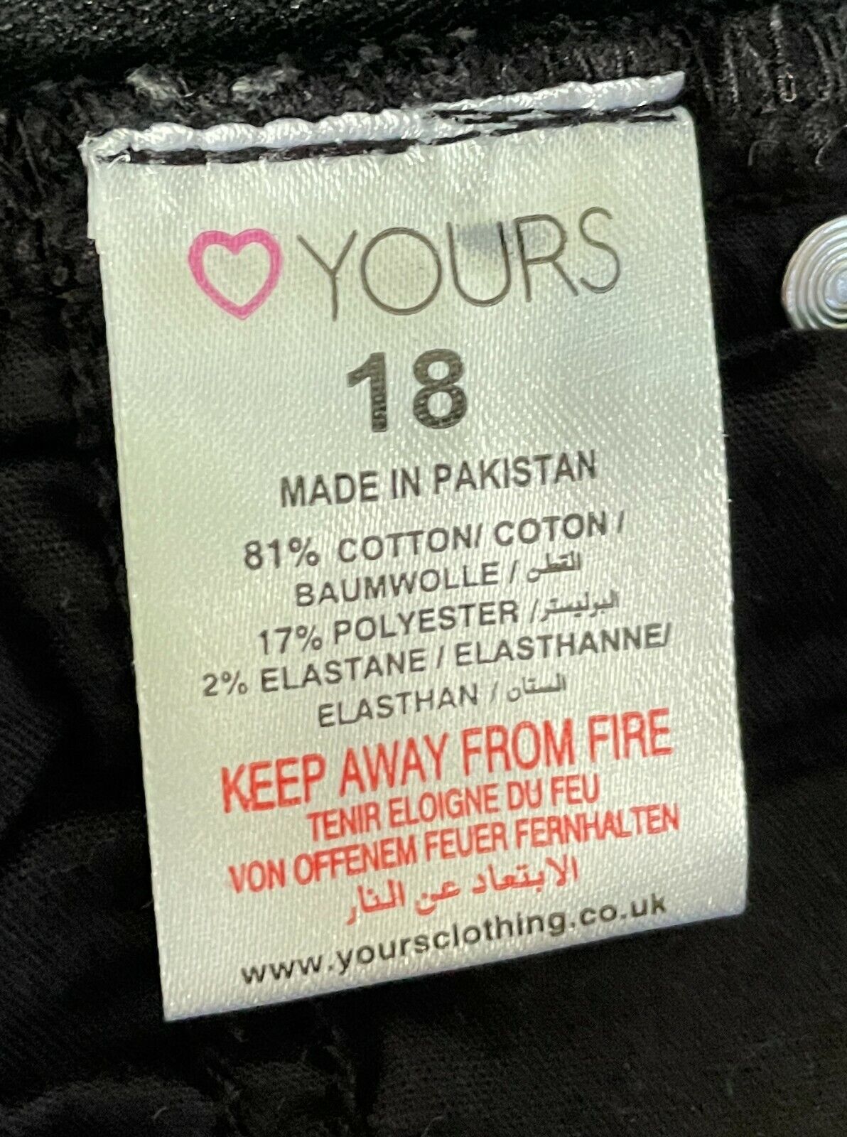 Heart YOURS SKINNY Ripped Knee Jeans Black Stretch Denim  Plus Size 18