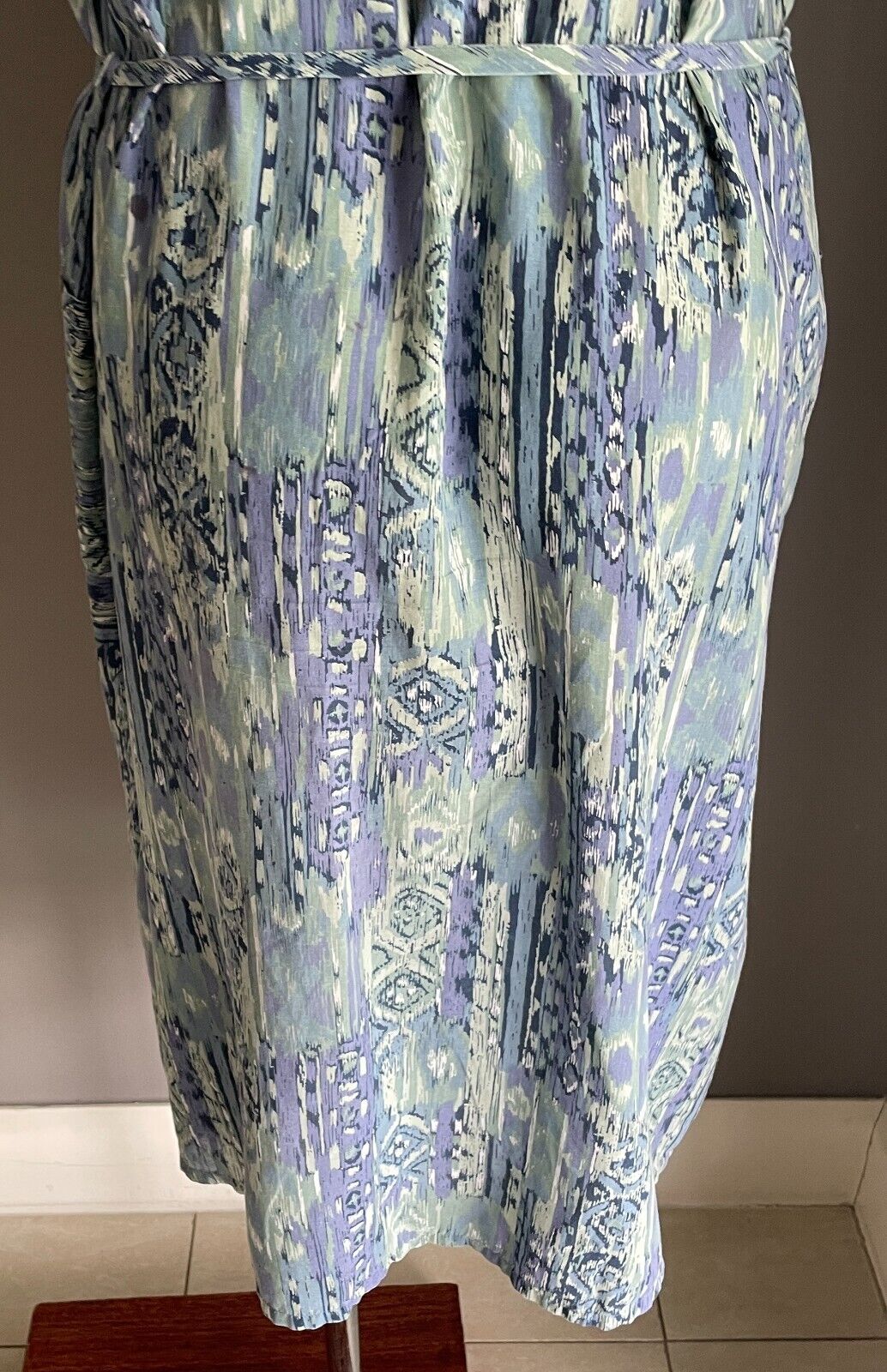 1970s Dress Blue Green White Cuffed Sleeve Size 16 Lightweight Pockets Waist Tie
