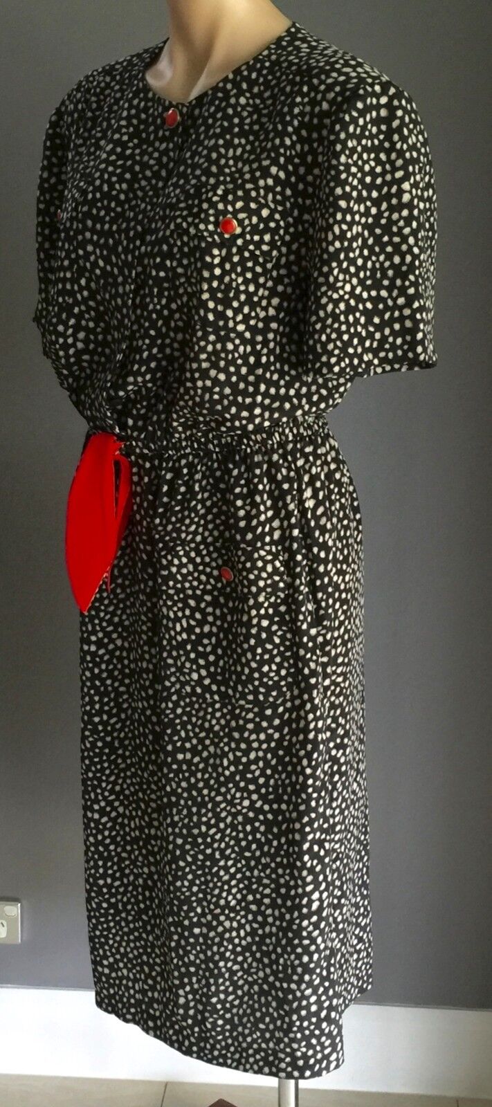 NONI B Dress Elastic Waist Black & Beige Spot Size 16 Red Accents Vintage