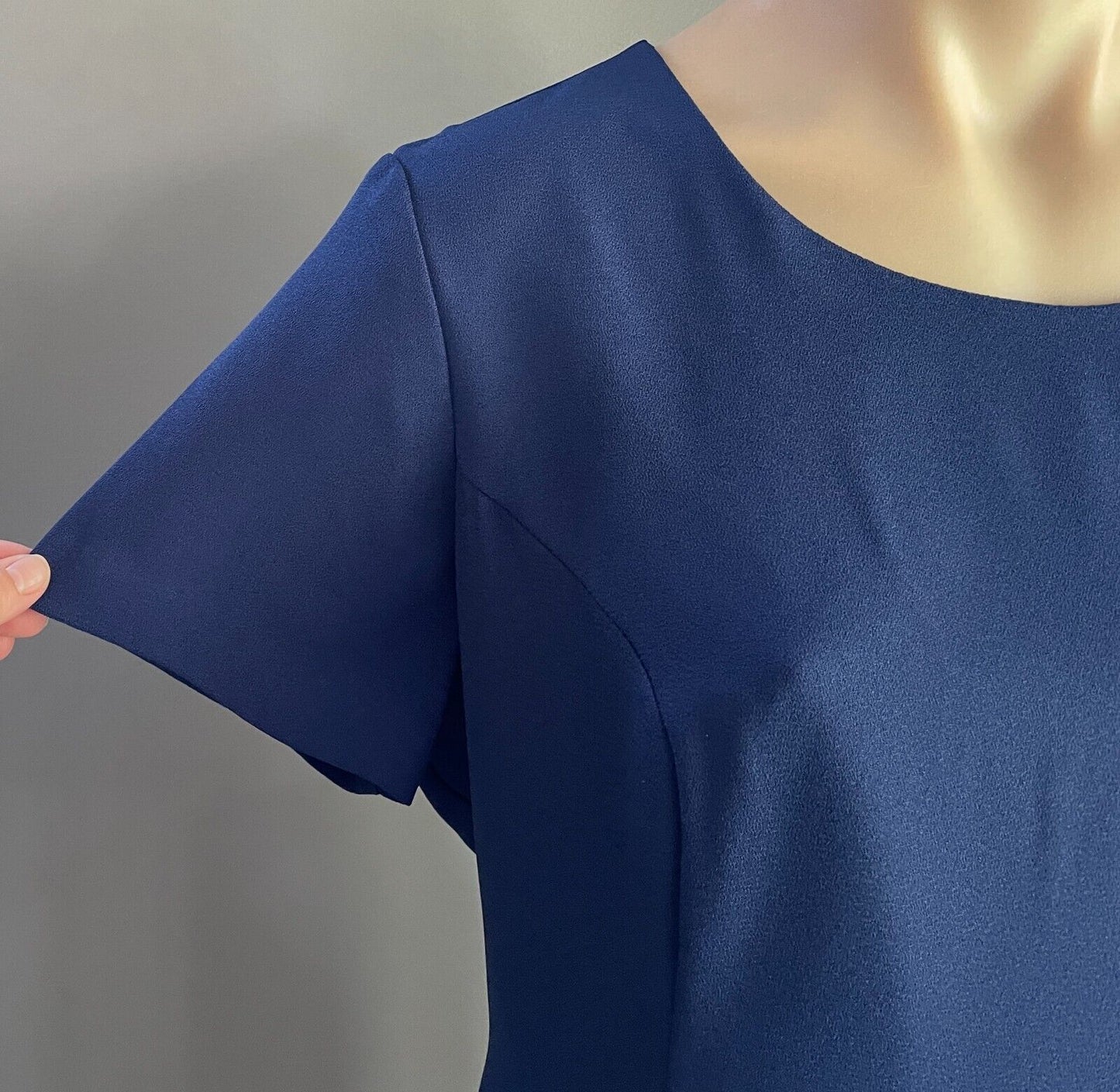 MAX TREND Navy Blue Short Sleeve Sheath Style Dress Lined Knee Length Size 16