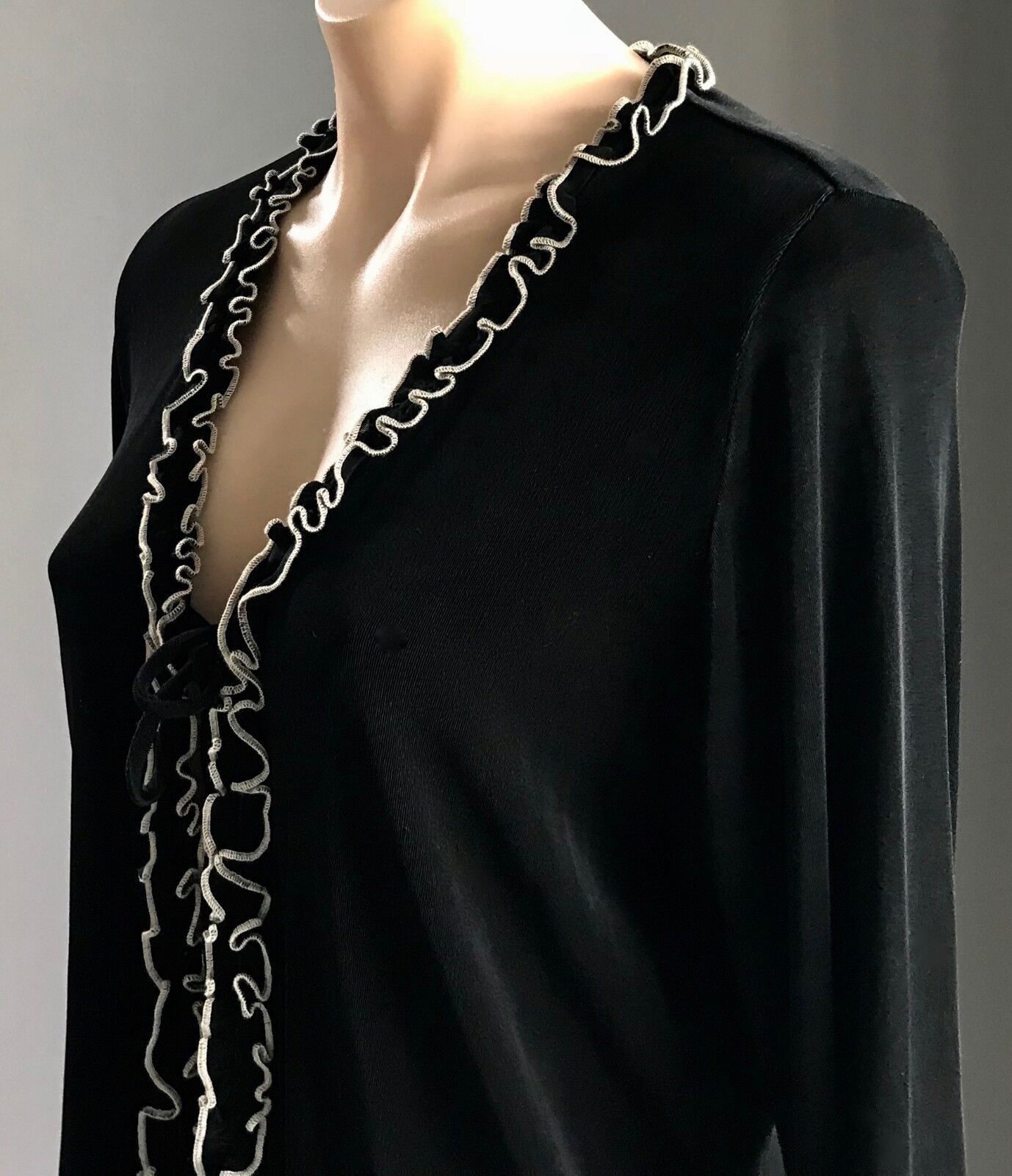 FELLA HAMILTON Cardigan Long Sleeve Black & White Frill Trim Size 12 Vintage