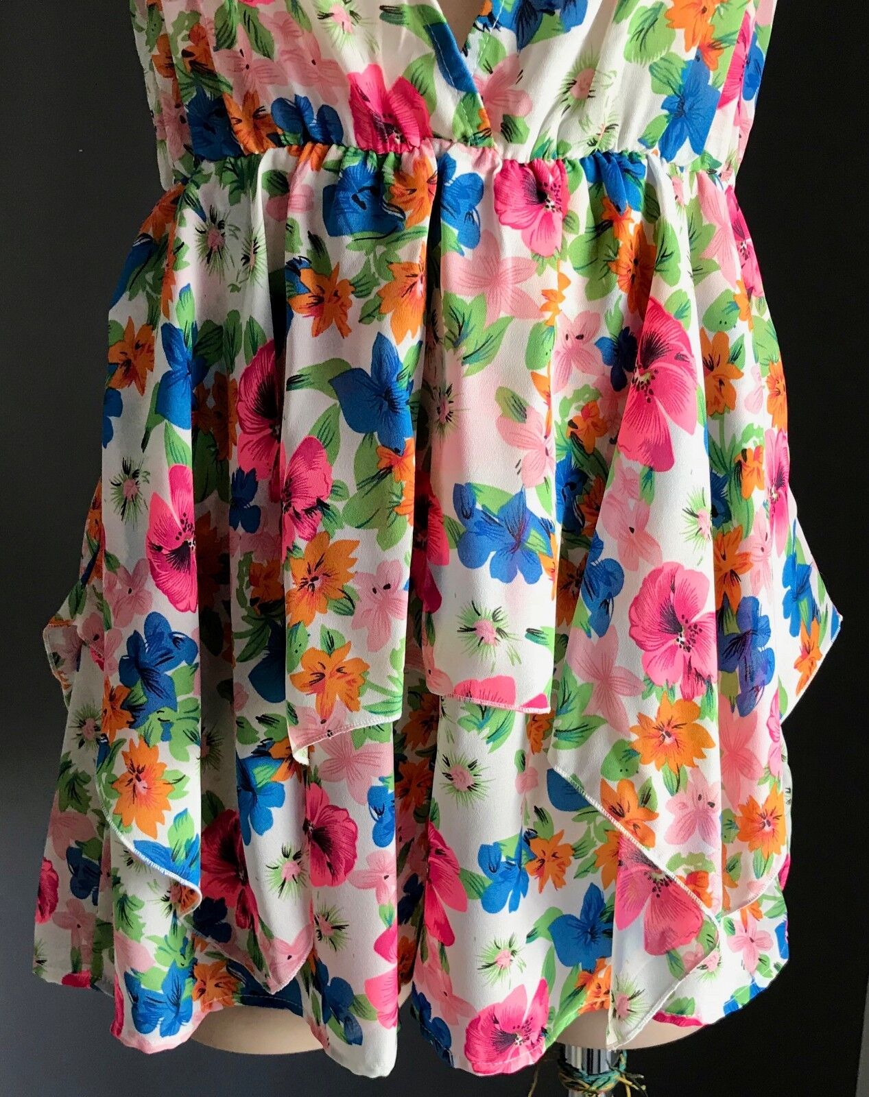 AZURE CLOTHING Romper Multi Coloured Floral Playsuit Shorts Size L 12 NEW