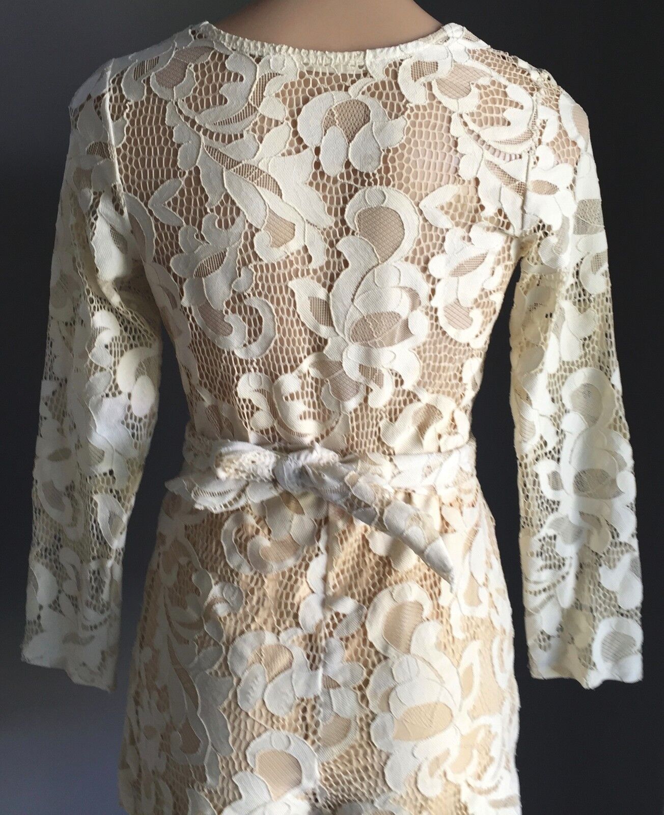 WINONA Romper Floral Cream Lace Wrap Around Playsuit Shortsuit  Shorts Size 8 10