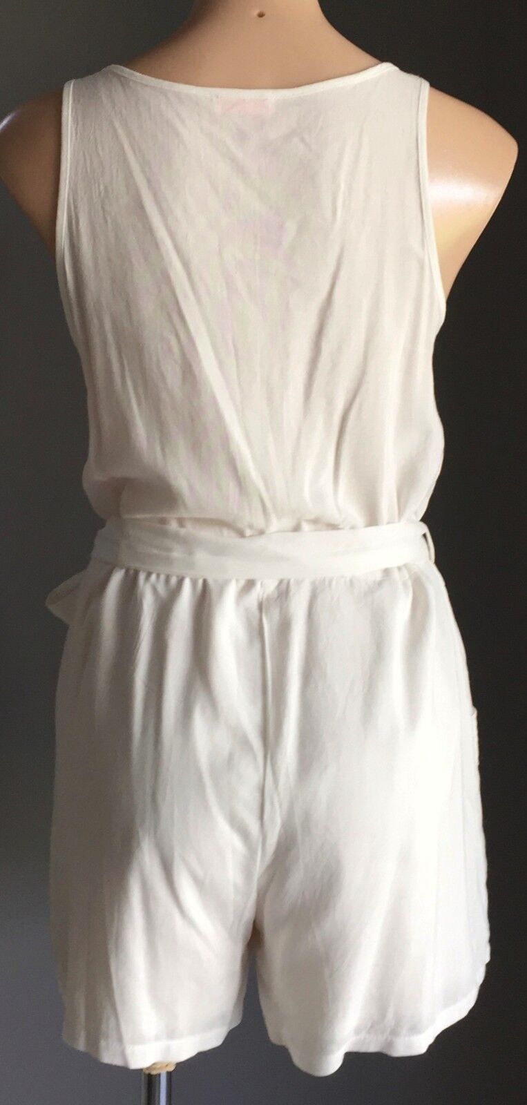 MINKPINK Romper Ivory Sleeveless Waist Tie Playsuit Shortsuit  Shorts Size 10