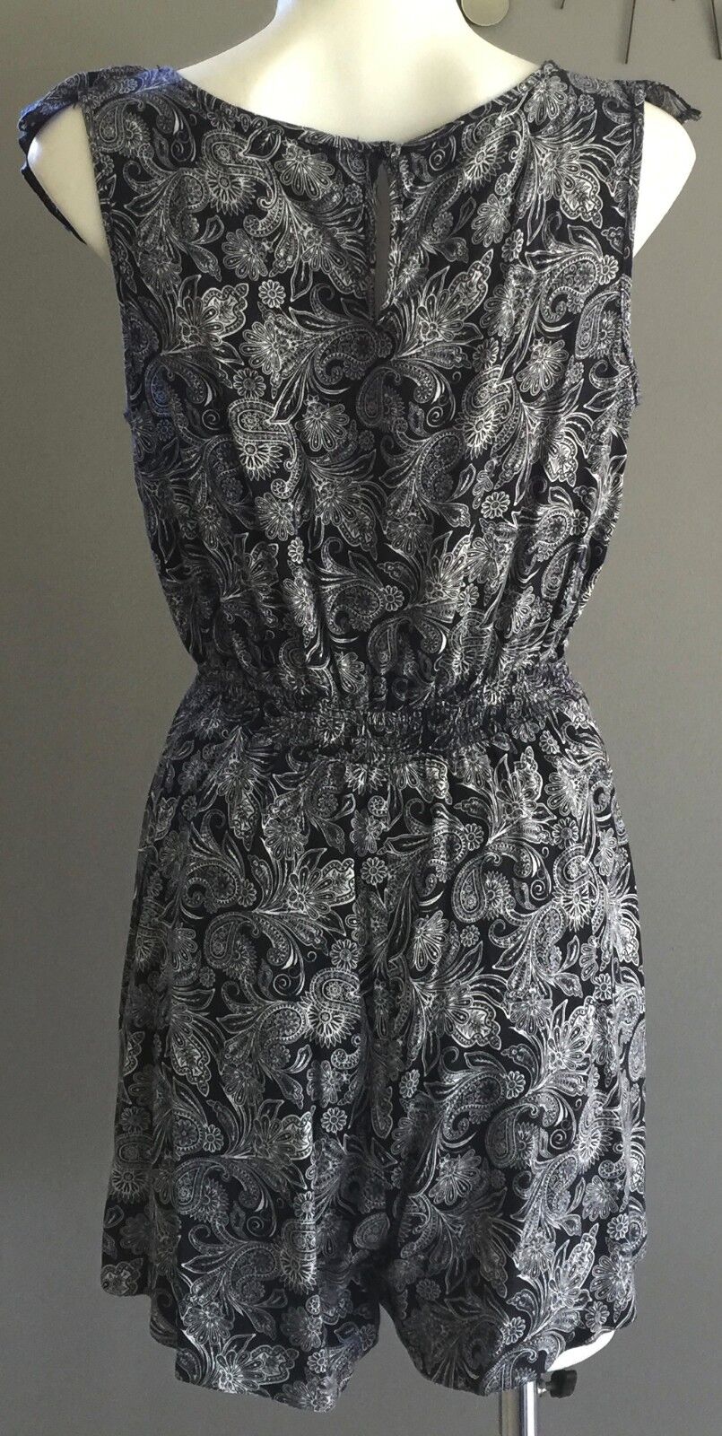 FACTORIE Romper Paisley Playsuit Jumpsuit Blue & White Size 8 10 Shorts NEW