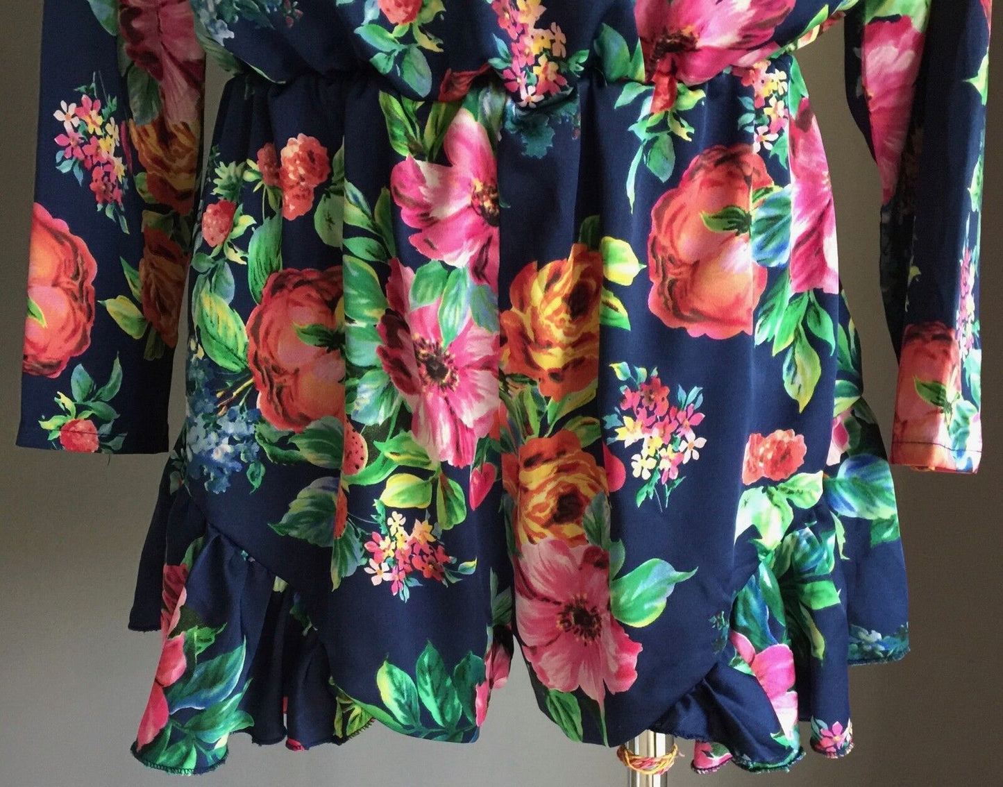 SAINT SHYLO Romper Bright MultiColoured Floral Print Playsuit Shorts Size 10 NEW