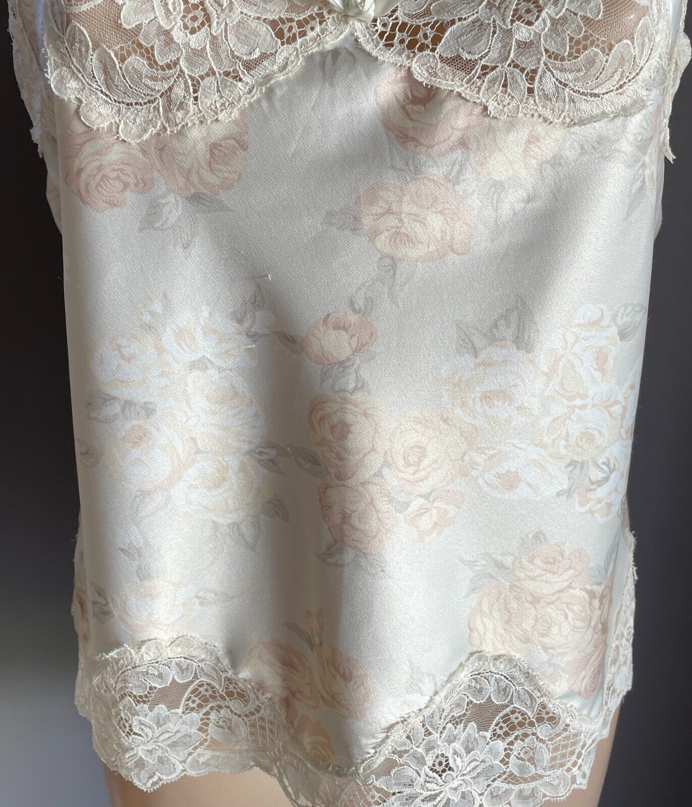 Camisole Cream Floral Print Silky Lace Trim Size 12 Thin Shoulder Straps Sexy