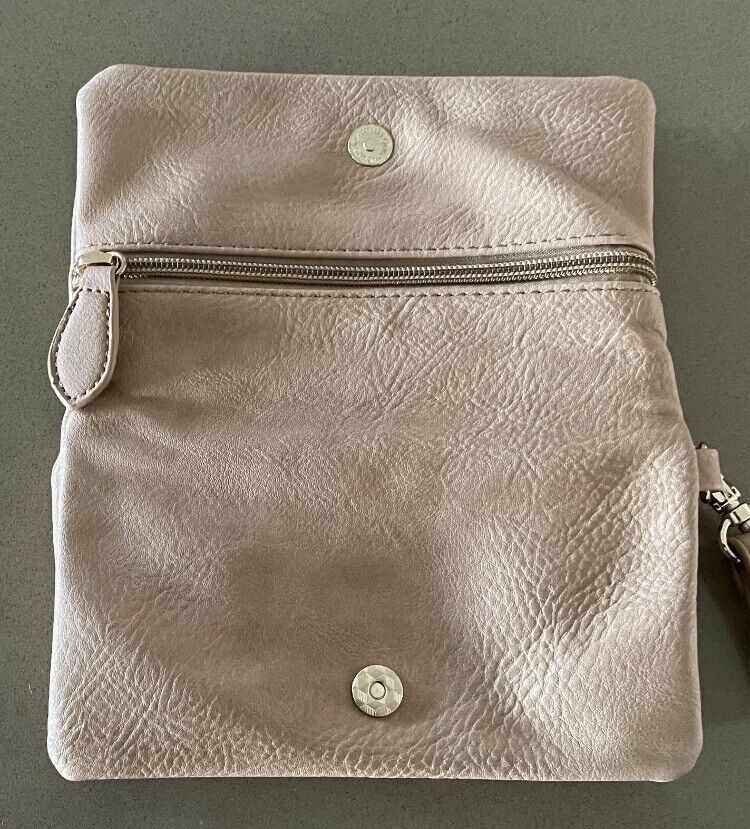 SPORTSGIRL Bag Beige Grain Pleather Wristlet Bag Purse Wallet Small Phone NEW