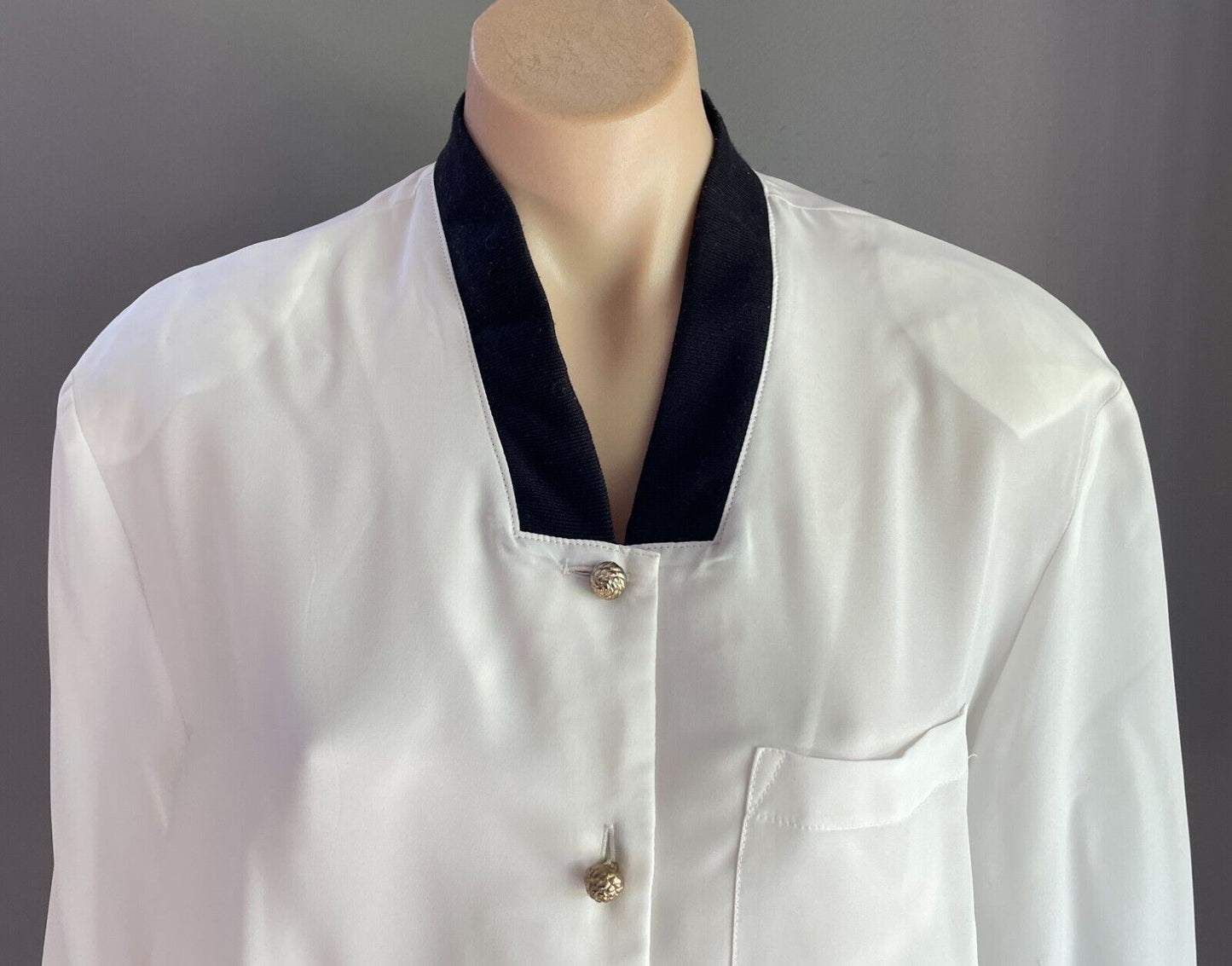 Vintage  Jacket White Black Ribbed Trim Gold Button Front Polyester Size 18 NOS