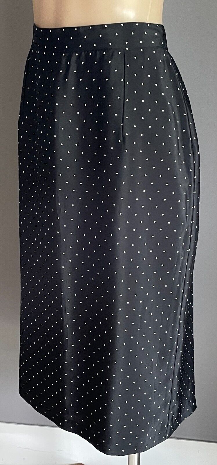 Vintage Skirt Black & White Polka Dot Straight Midi Length Back Flounce Size 18