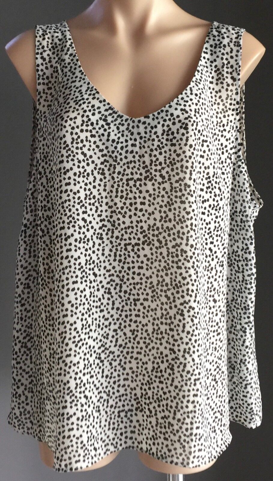 SUZANNE GRAE Twin Set White Black Cheetah Print Split Front Back Twofer Size 18
