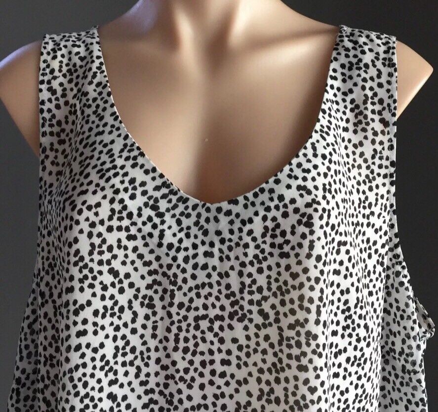 SUZANNE GRAE Twin Set White Black Cheetah Print Split Front Back Twofer Size 18