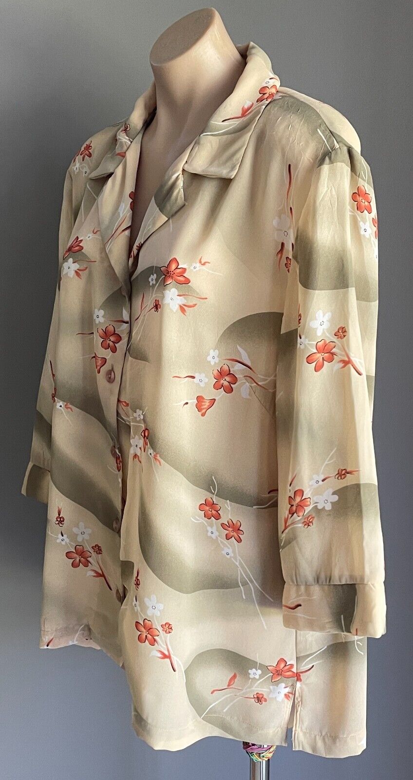 DRESS COMPANY by STITCHES Over Shirt Beige Khaki White Red Floral Size 18 NOS