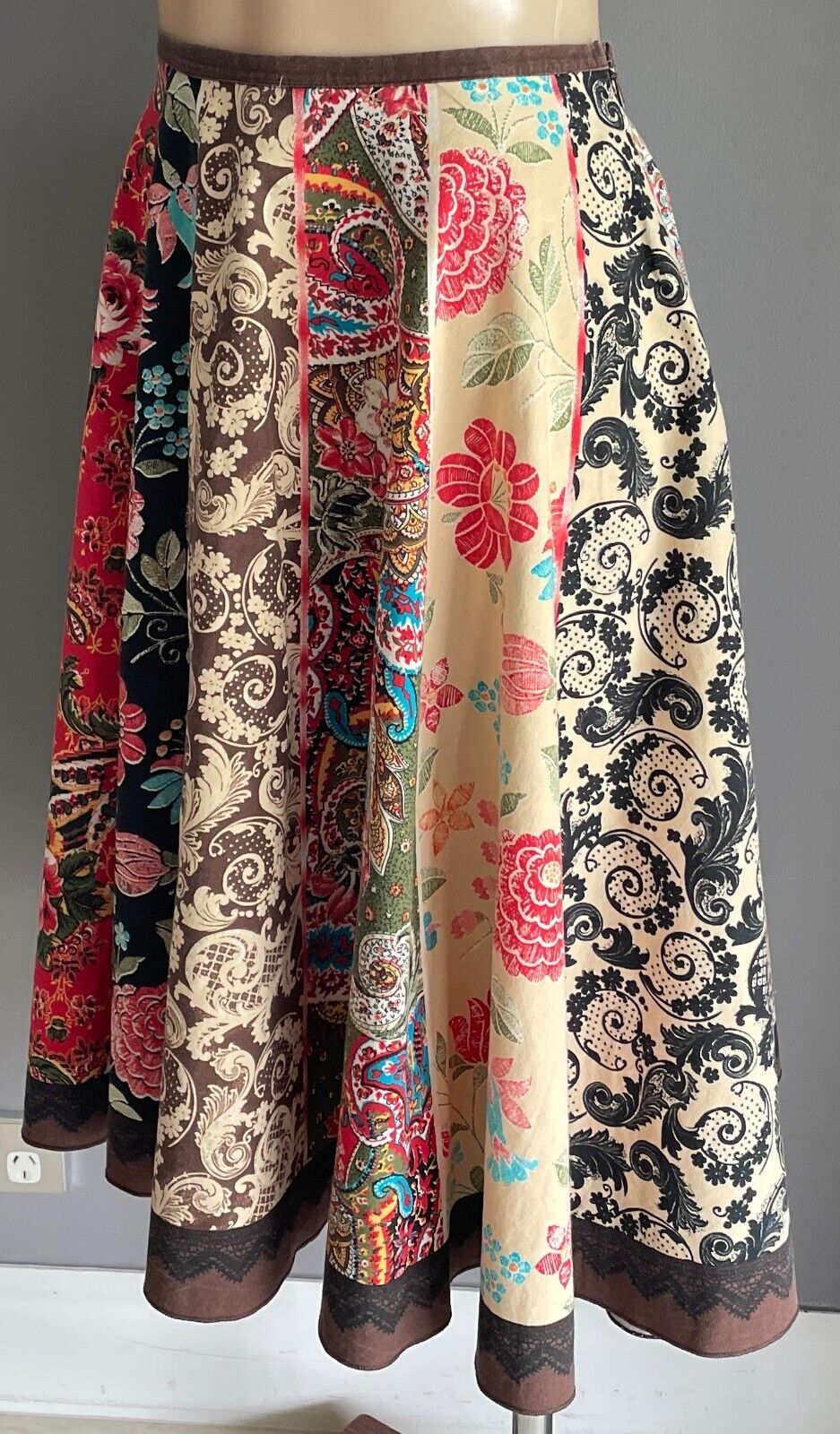 MALENA ORTIZ Circle Skirt Multicoloured & Print Knee Length Size 46 AU 18
