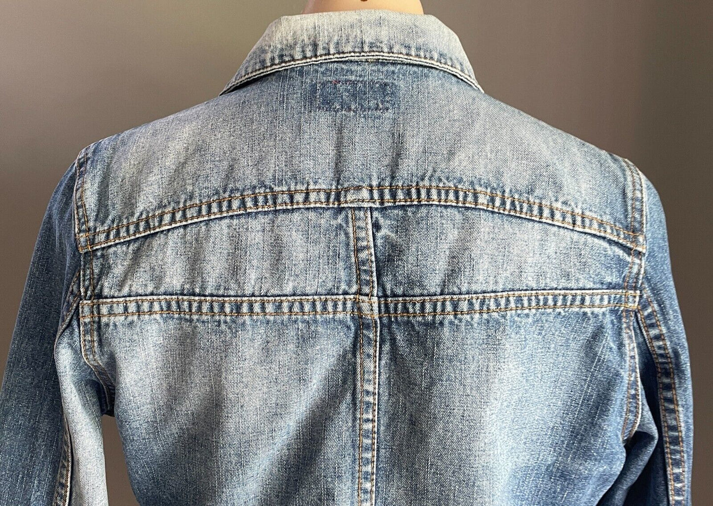 FIORUCCI Blue Denim Jacket Cropped Long Sleeve Fray Hem Edge Size 14