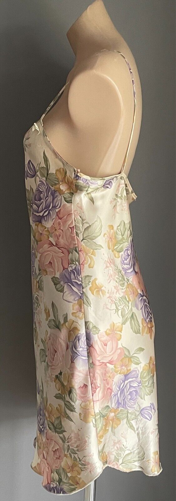 ANYWEAR ANYTIME Chemise Pastel Floral Print Size L 10 12 Thin Shoulder Straps
