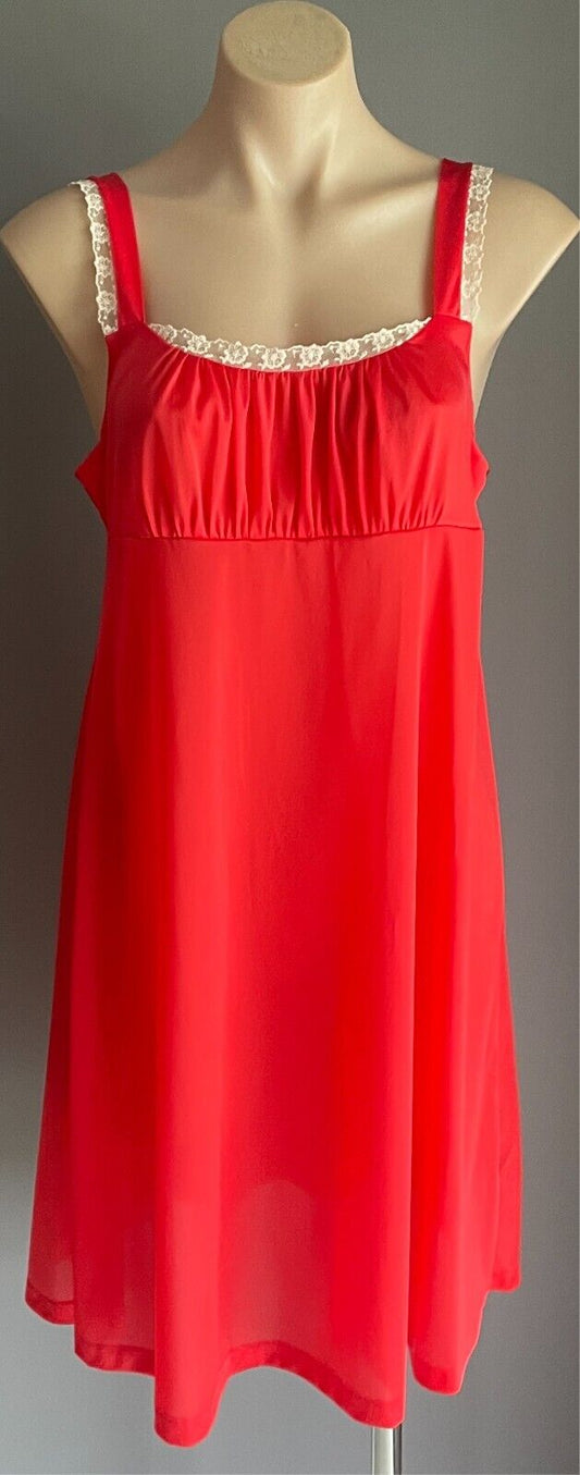 JOY BELLO Nightie Coral Red Off  White Lace Size 14 Bri Nylon Negligee Vintage