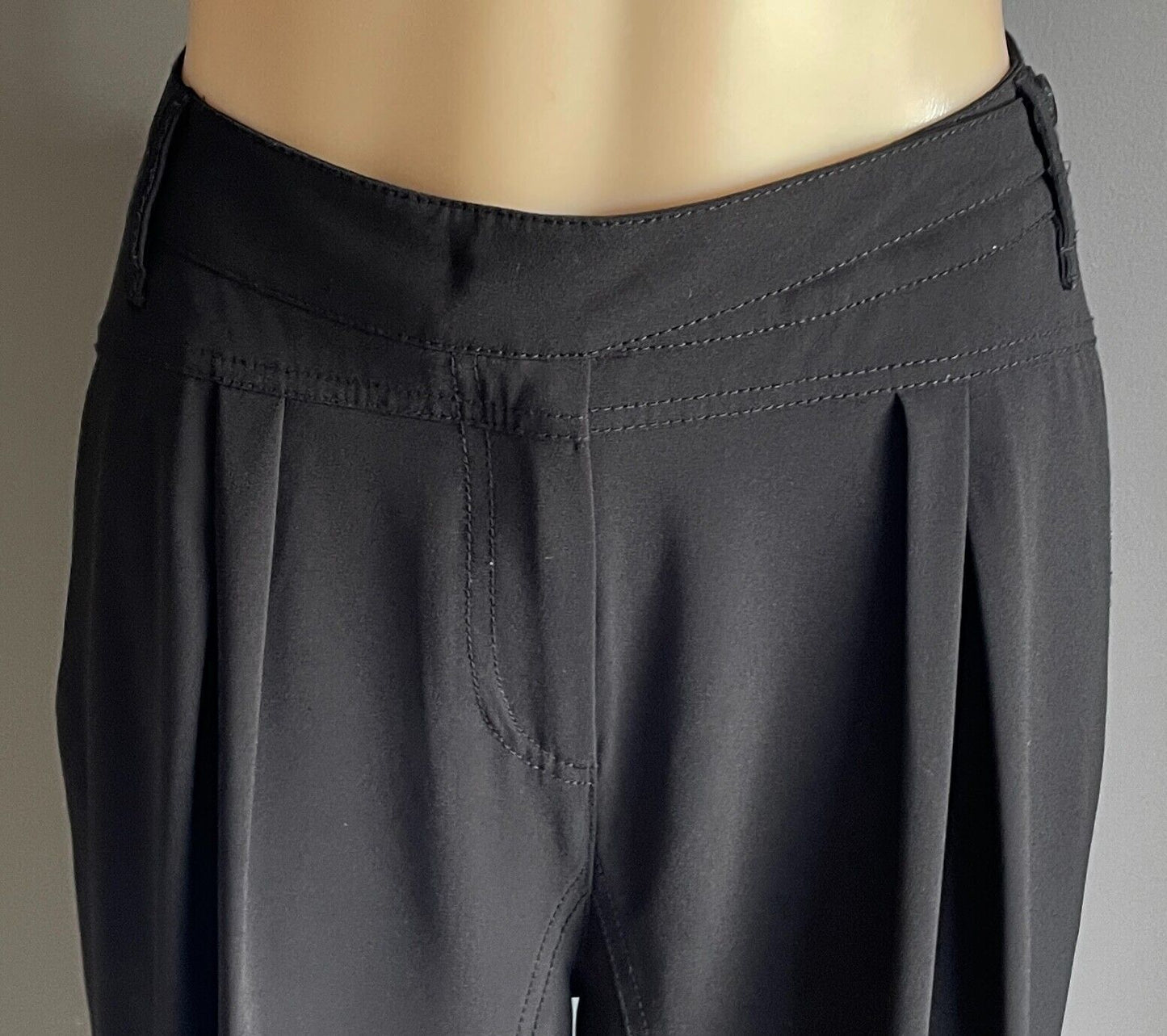 ESPRIT Collection Black Dress Pants Trousers Tapered Leg Size 10 NEW