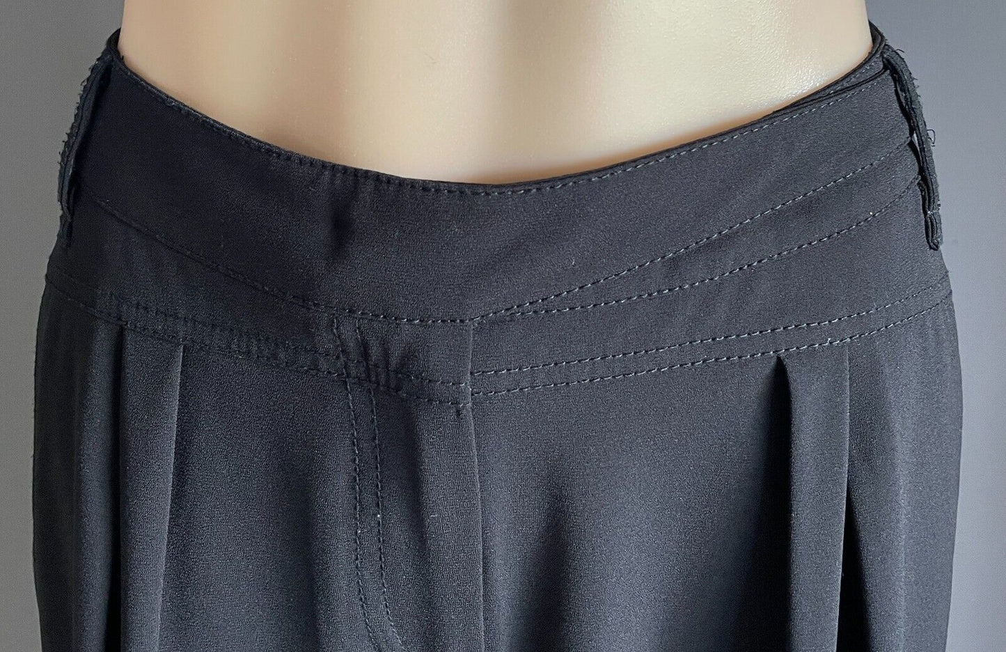 ESPRIT Collection Black Dress Pants Trousers Tapered Leg Size 10 NEW