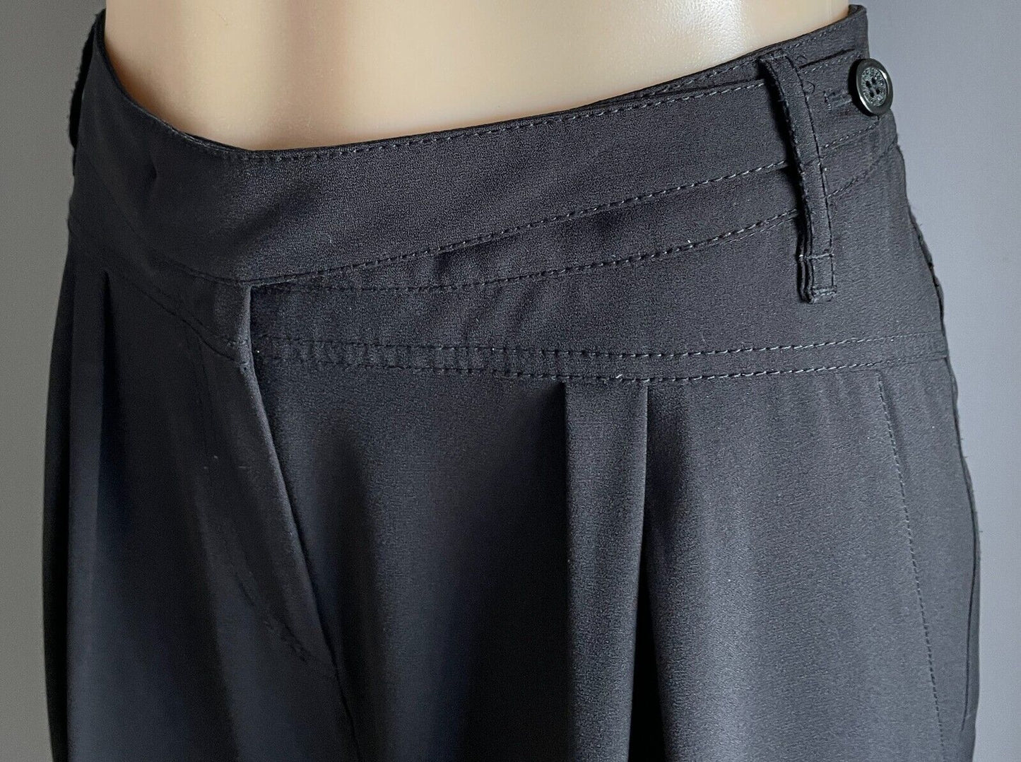 ESPRIT Collection Black Dress Pants Trousers Tapered Leg Size 10 NEW