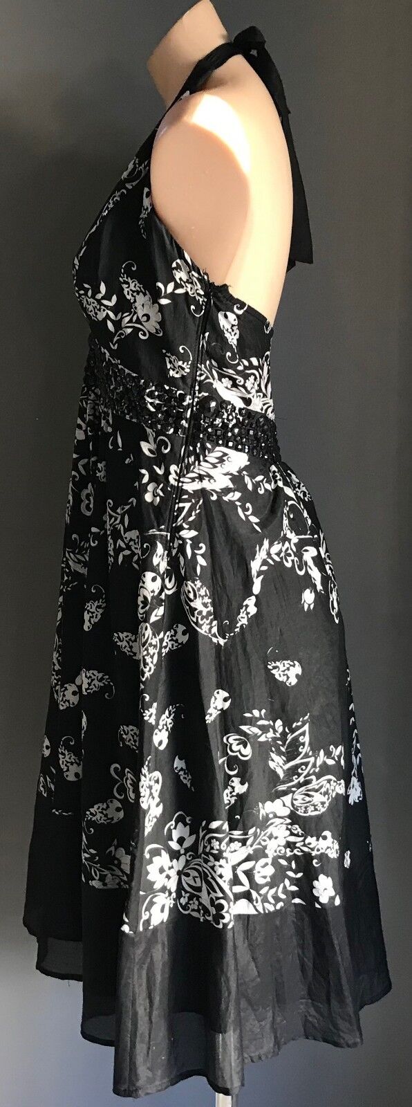 SUITE 62 BOUTIQUE Halter Neck Dress Size 14 Black & White Paisley & Floral NEW