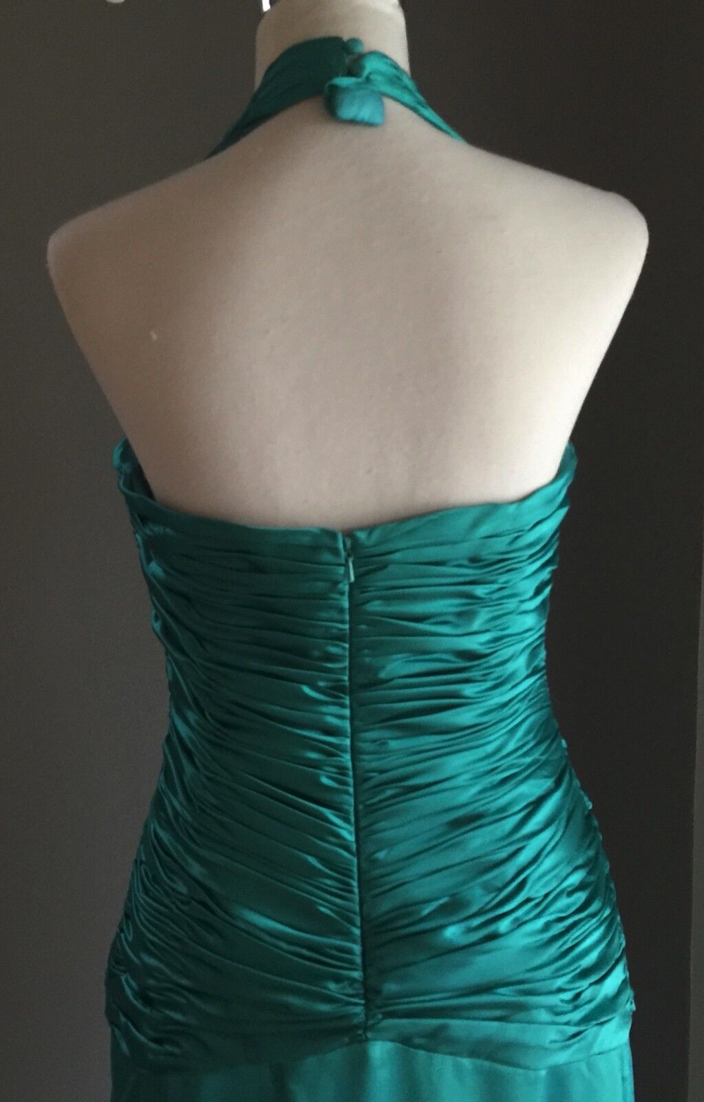 MANCINI Halter Neck Dress Size 12 Jade Green Ruched Satin Parties Formals NEW