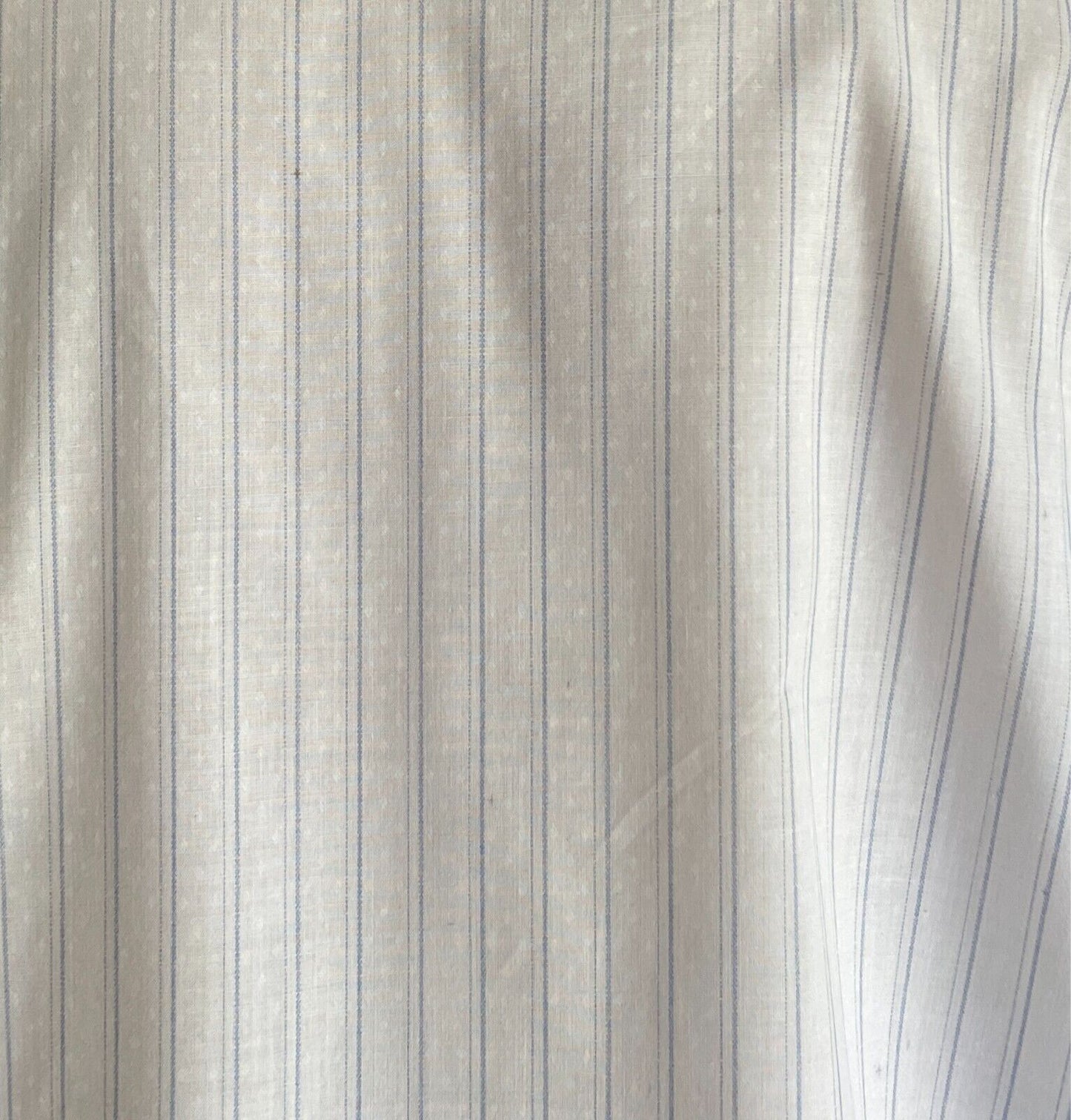 SOLUTIONS Shirt Button Front White & Blue Stripe Size 16 Extended Sleeve Top Vtg