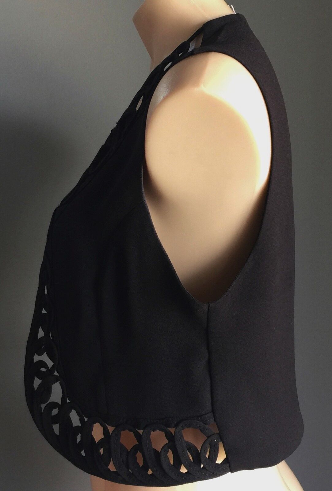 Vintage 1990's COMO Vest Black Sleeveless Crop Lined Size 8 10 Made In Canada