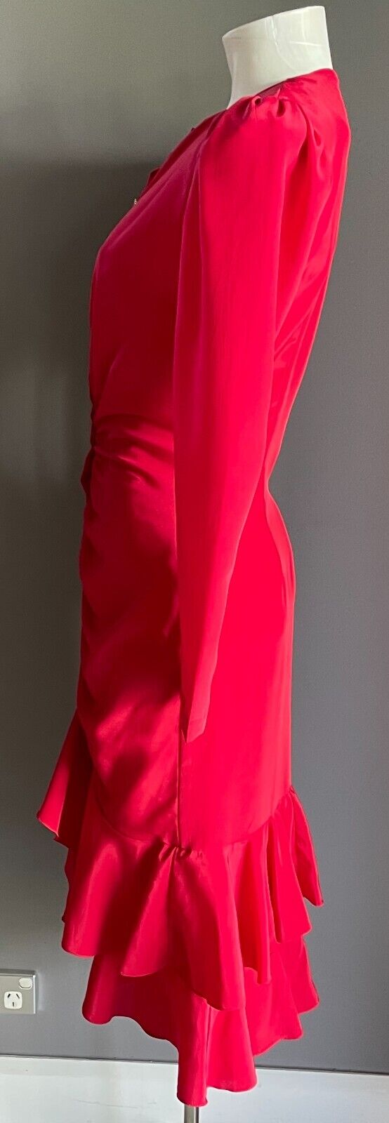 HIGH STREET SYDNEY Red Dress Long Sleeve Size 8 Ruched Button Front Midi 1980s