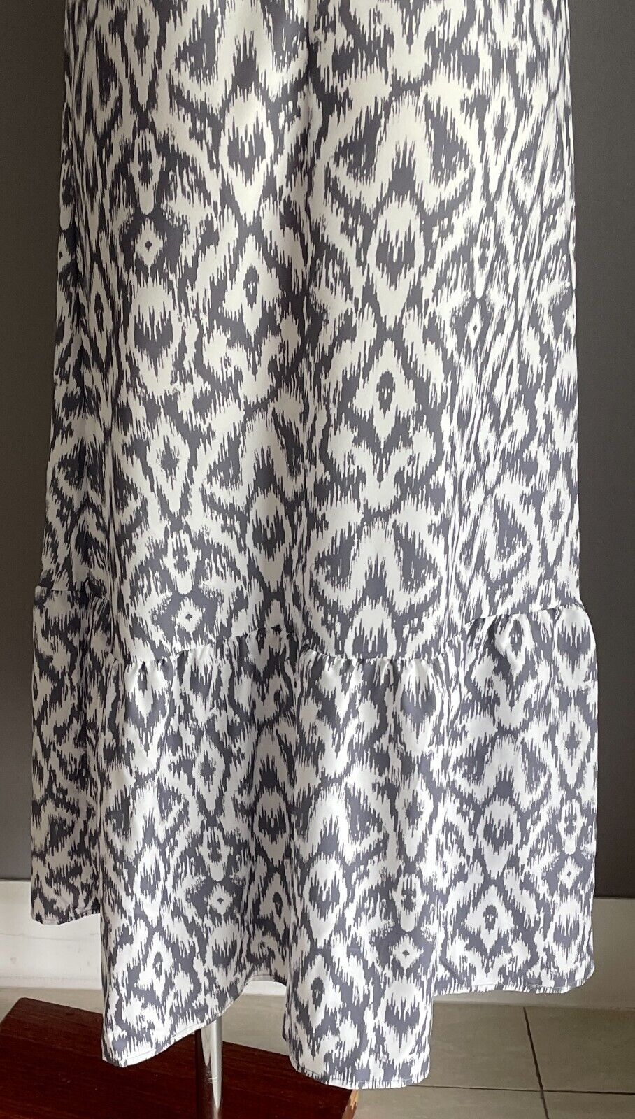 Maxi Dress NORACORA Tassel Tie Grey White Geo Tier Hem V Neck Size S 12 NEW