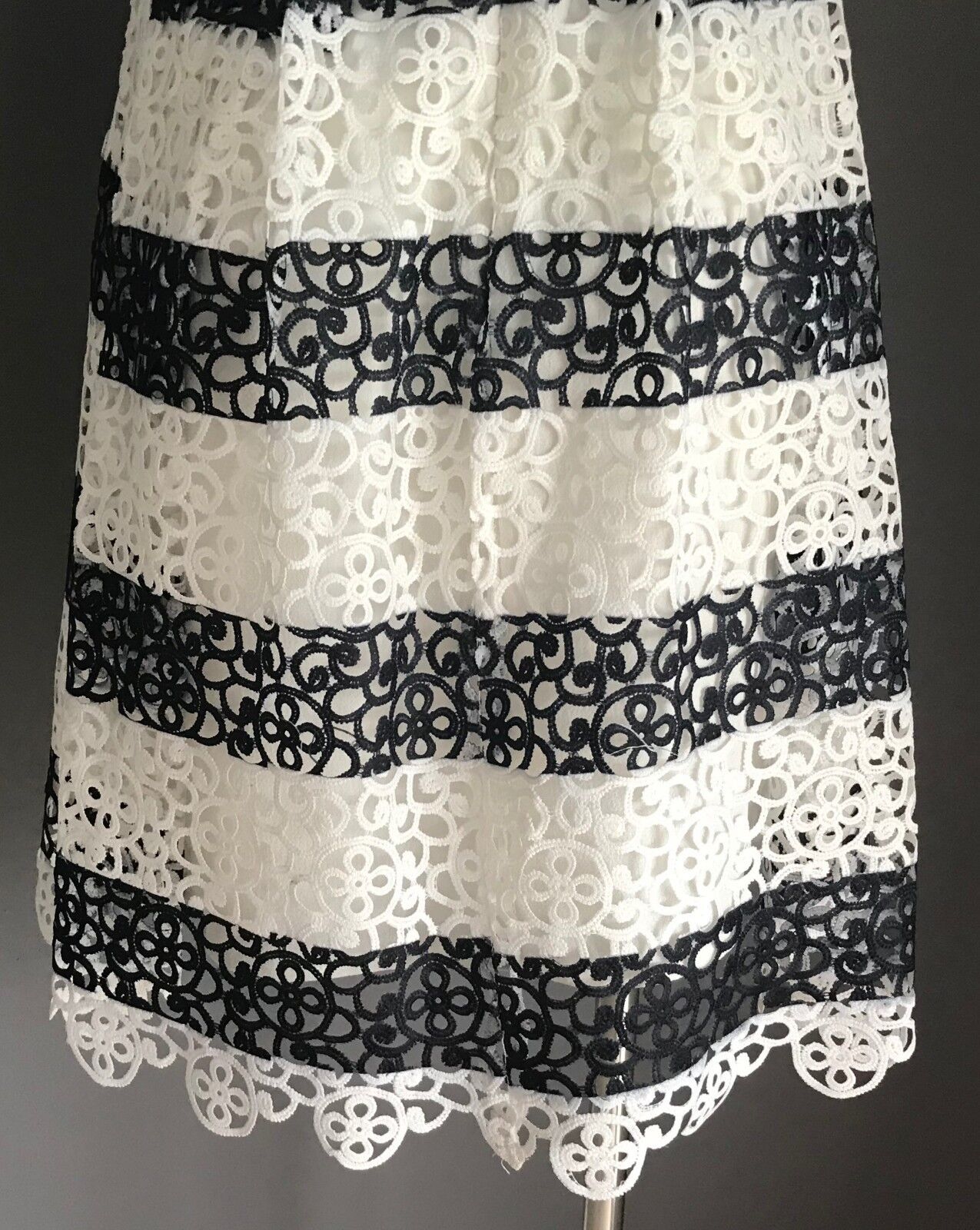ZALORA PREMIUM Strapless Dress White & Black Lace Stripe Fit & Flare Size XS 8