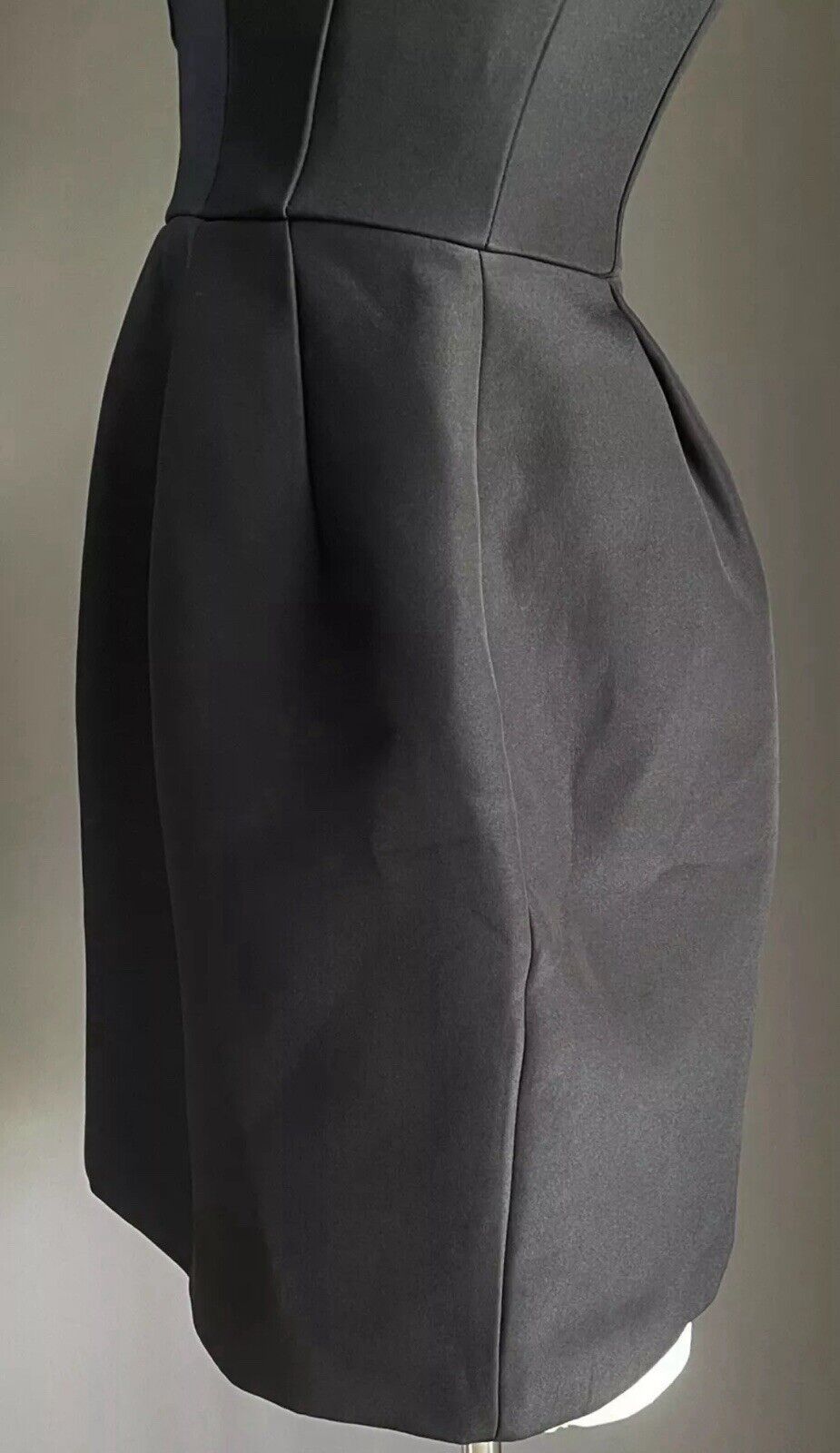C/MEO COLLECTIVE Sheath Dress Black Sleeveless Deep V-Neck Size XS 8 NEW