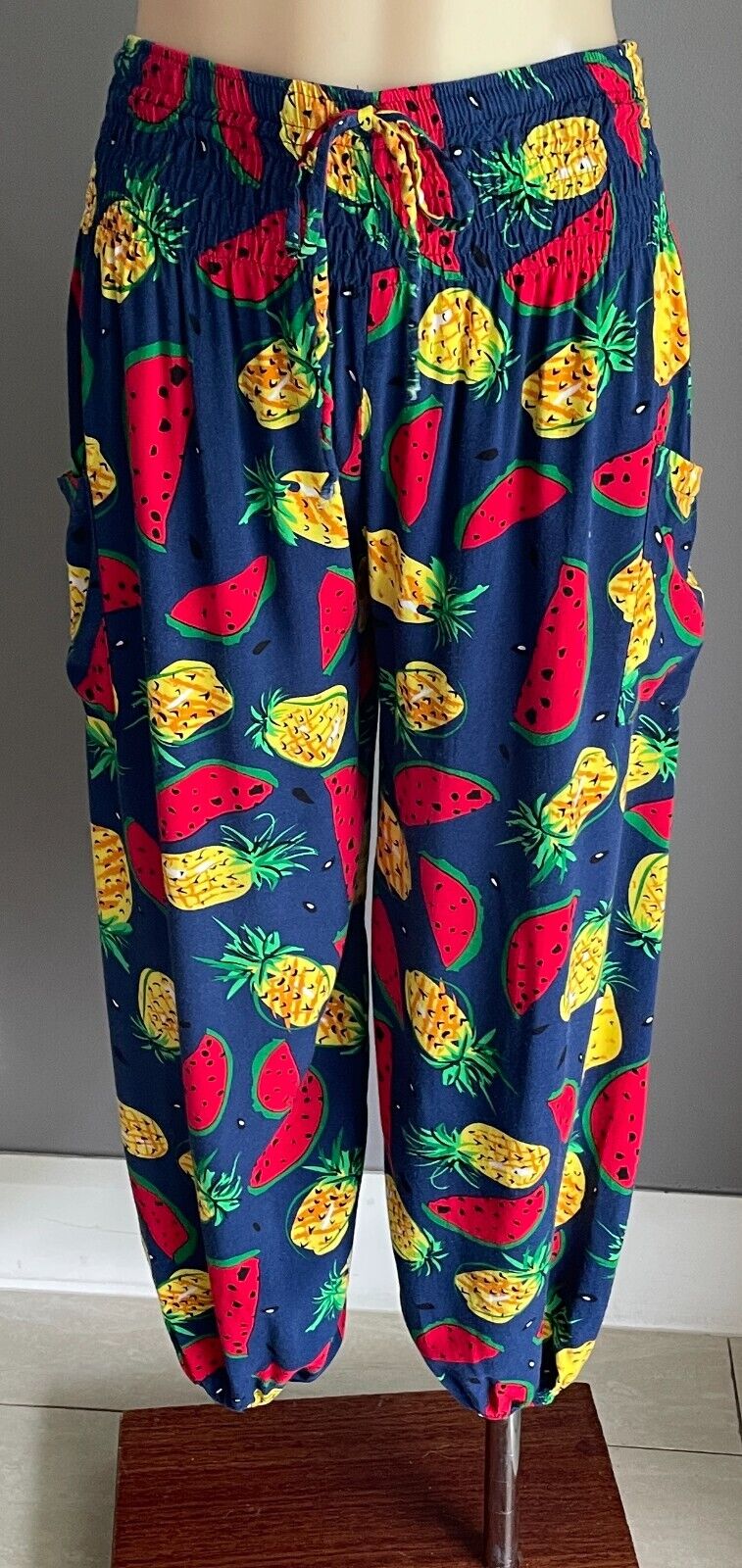SK Harem Pants Tutti Frutti Bright Pineapple Watermelon Fruit Shirred Size 3 10