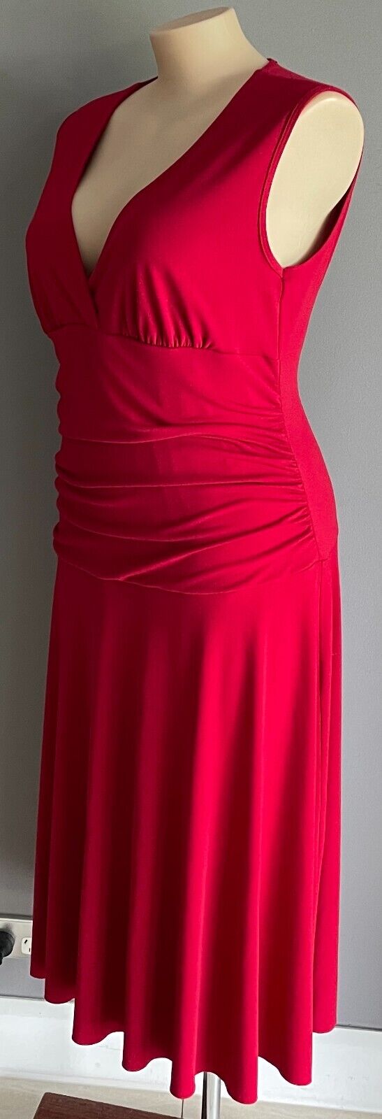 RTM Maxi Dress Red Sleeveless CrossOver Neck Ruched Belly Size L 12 Stretch