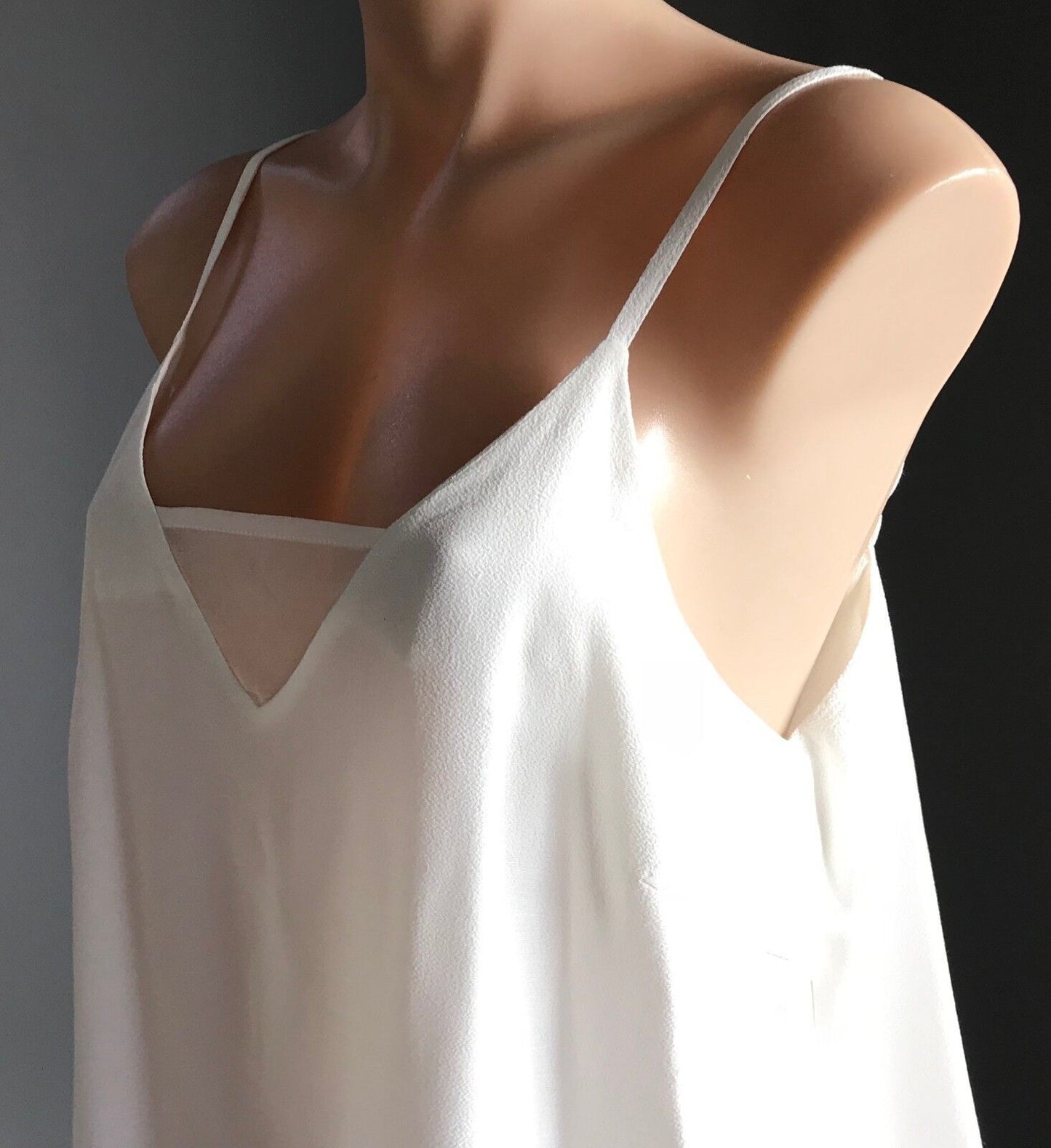 BABY LIKES TO RIDE "Camila" Top Sleeveless Camisole Cream Women Size L 12 14 NEW