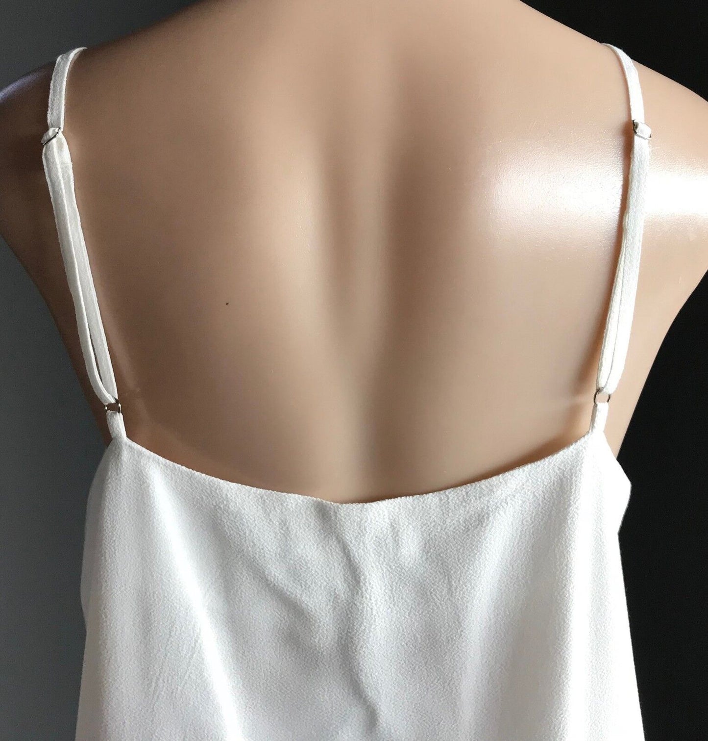BABY LIKES TO RIDE "Camila" Top Sleeveless Camisole Cream Women Size L 12 14 NEW