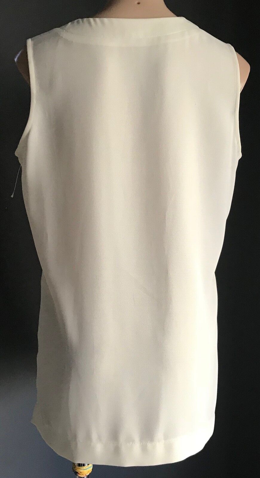 Vintage ESSENTIAL CLASSICS  Top Cream Sleeveless Gold Button Up Long Size 14 NEW